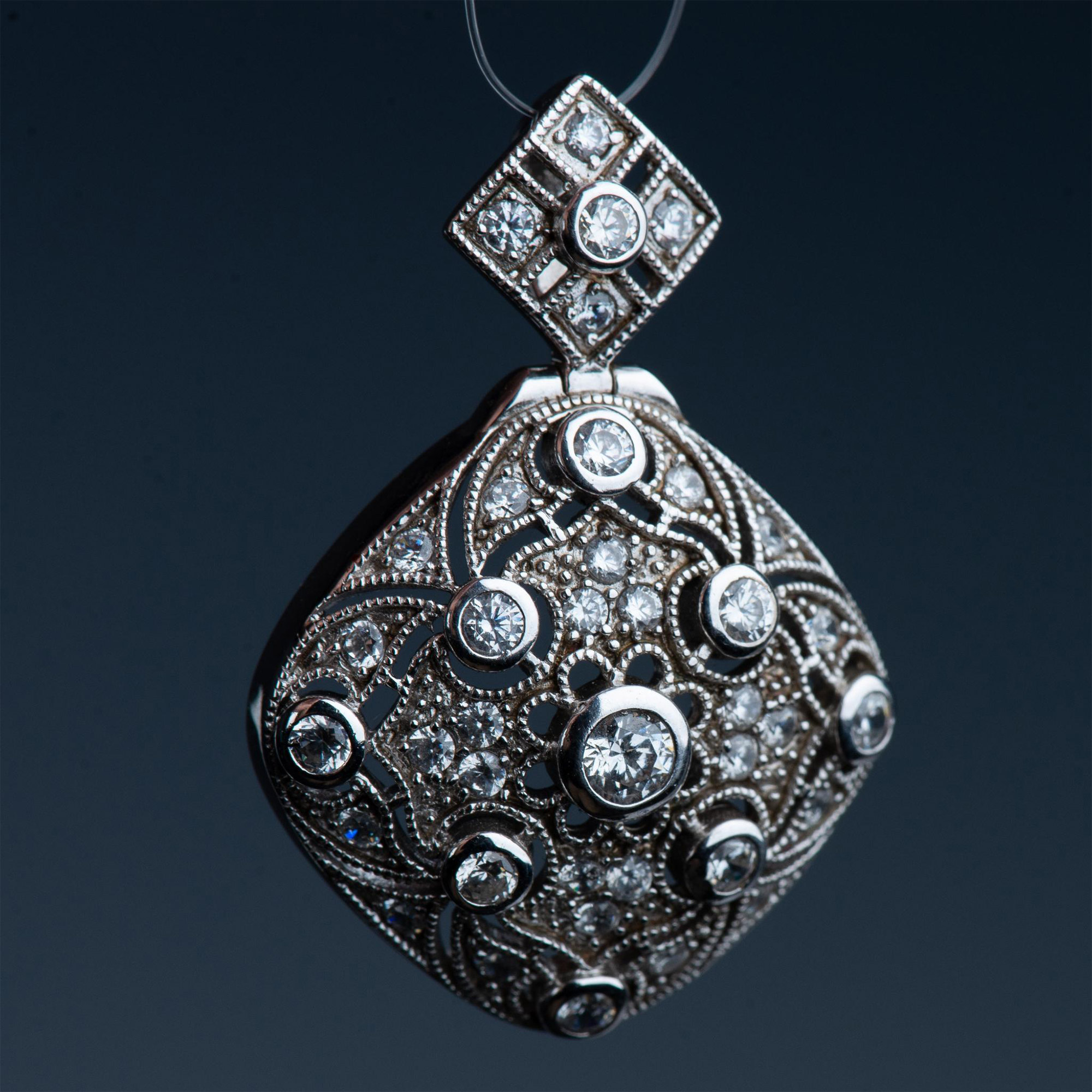 Gorgeous Ornate Sterling Silver Filigree & CZ Pendant - Image 3 of 5