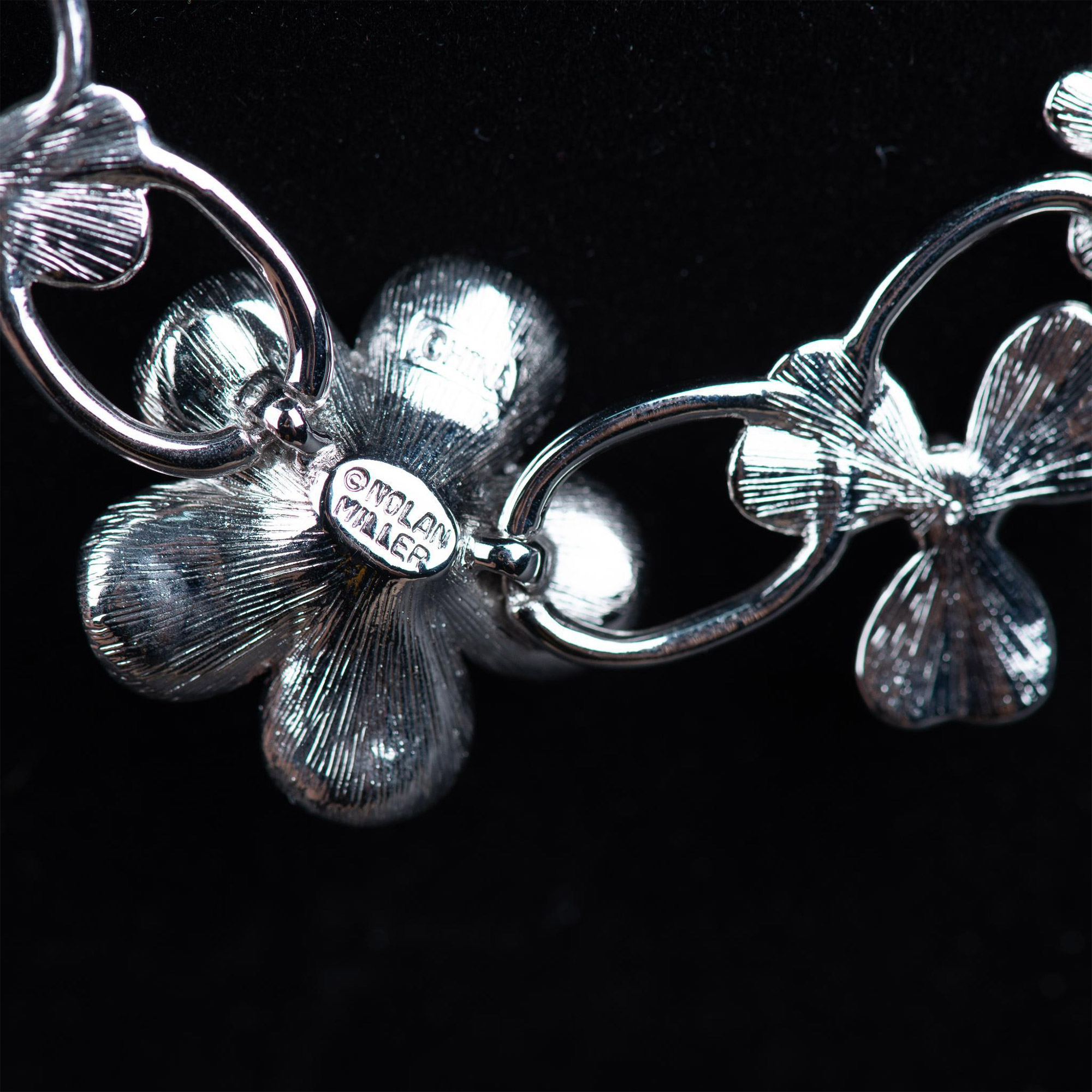 Nolan Miller Silver Metal Flower Necklace - Image 6 of 6