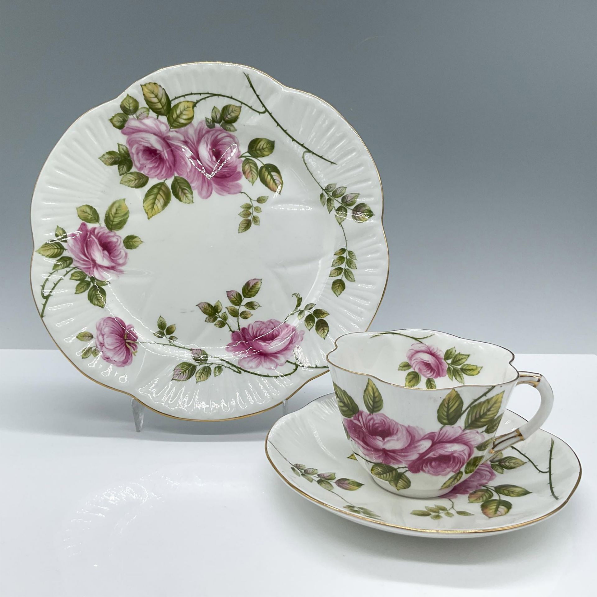 Shelley Bone China Tea Trio, Rambler Rose - Bild 2 aus 3