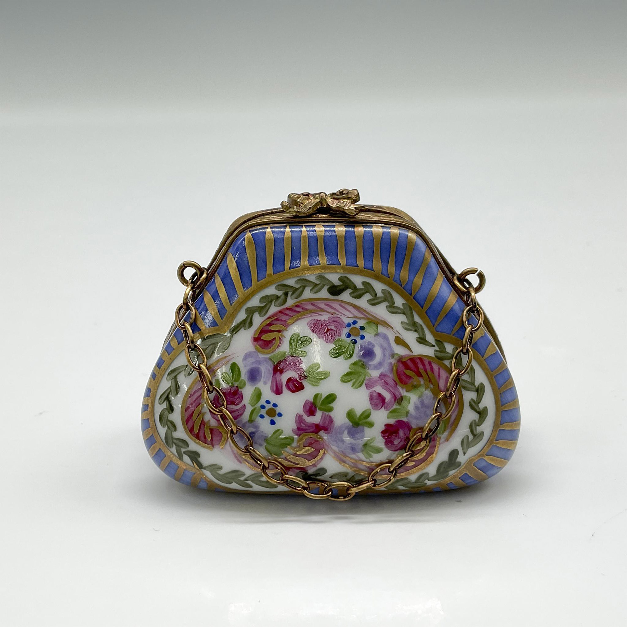 Limoges Peint Main Porcelain Purse Box