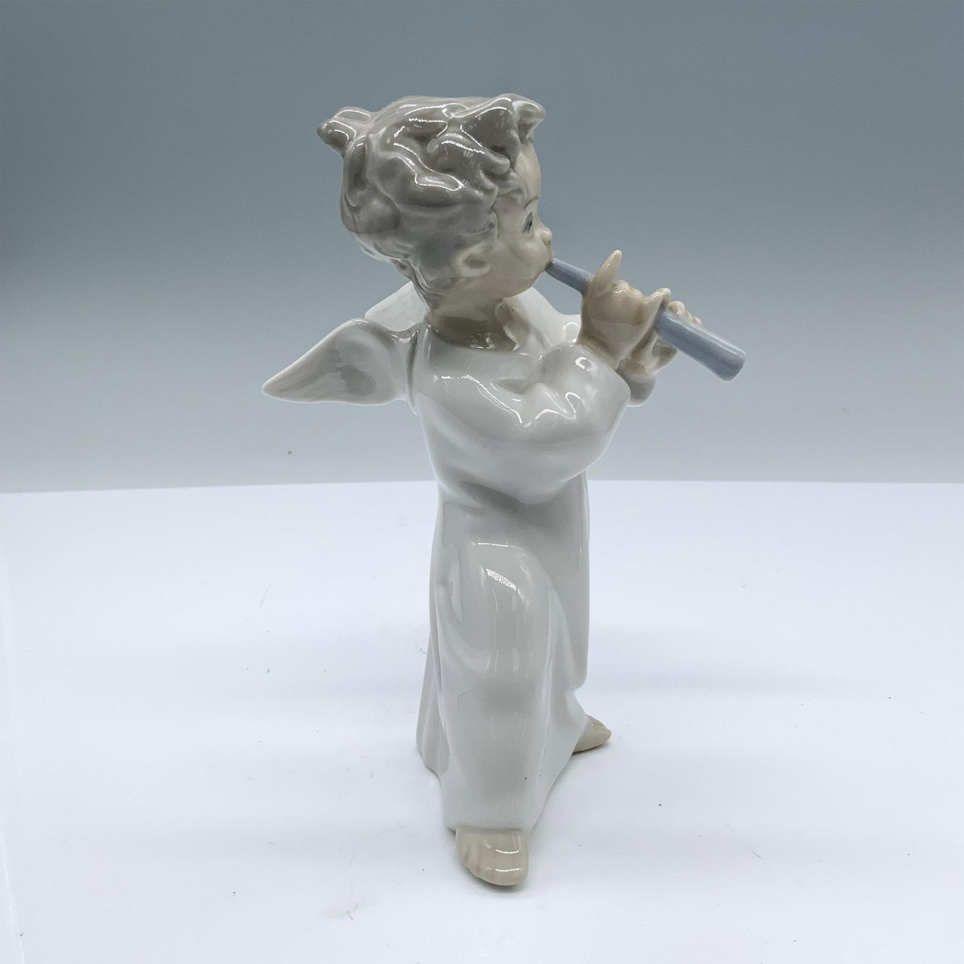 Angel with Flute 1004540 - Lladro Porcelain Figurine - Bild 2 aus 5