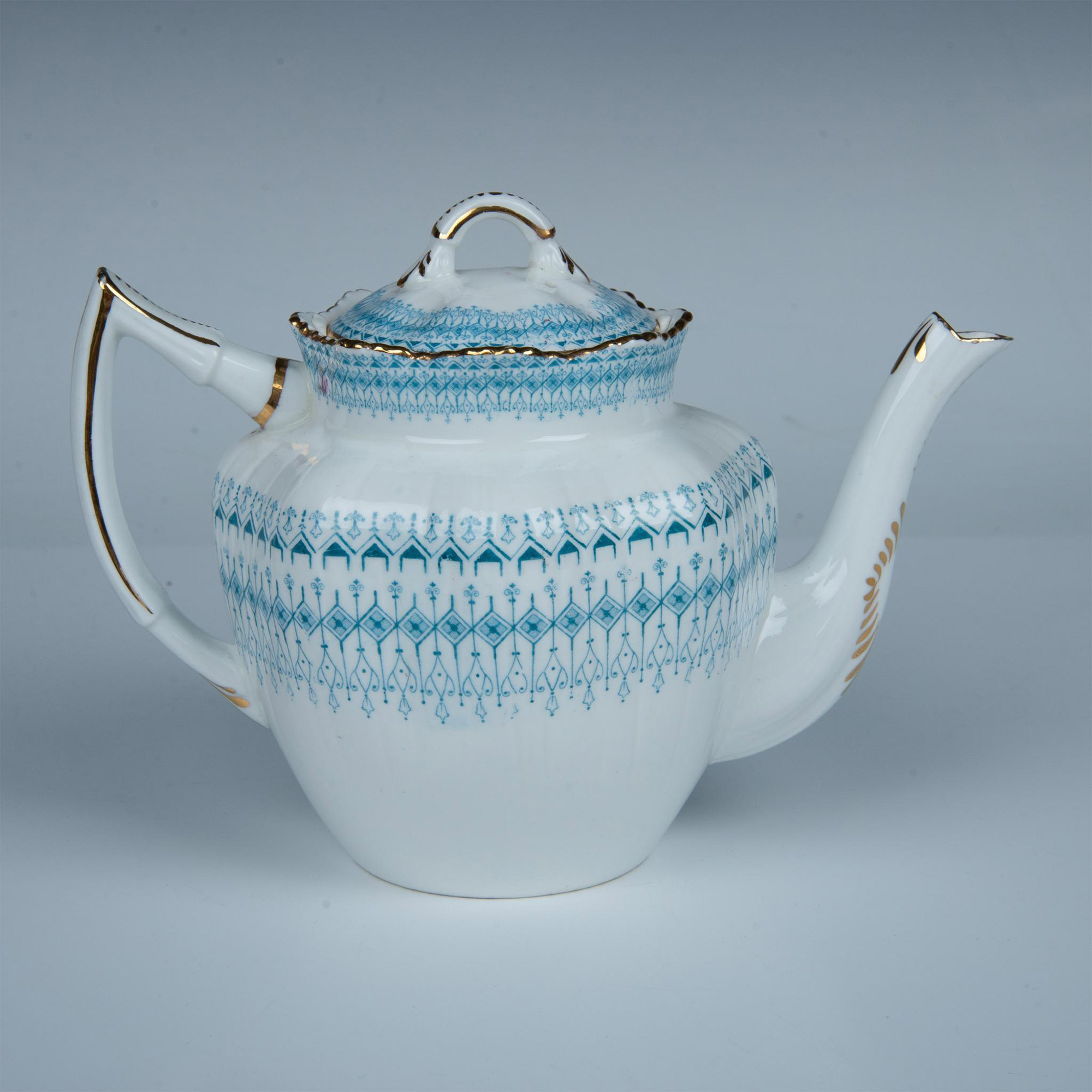 English Fine Porcelain Teapot - Image 3 of 5