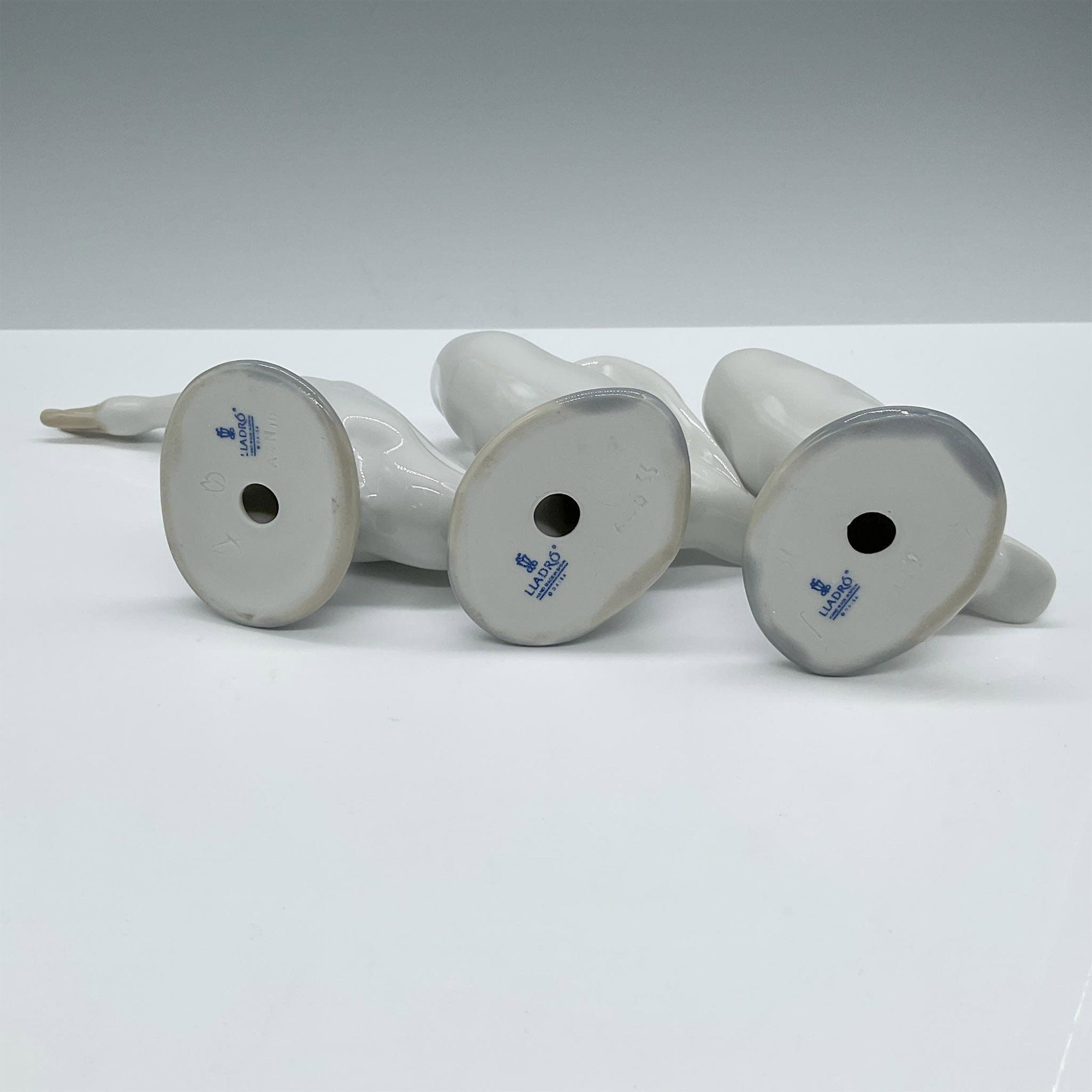 3pc Lladro Porcelain Figurines, Little Ducks - Image 3 of 3