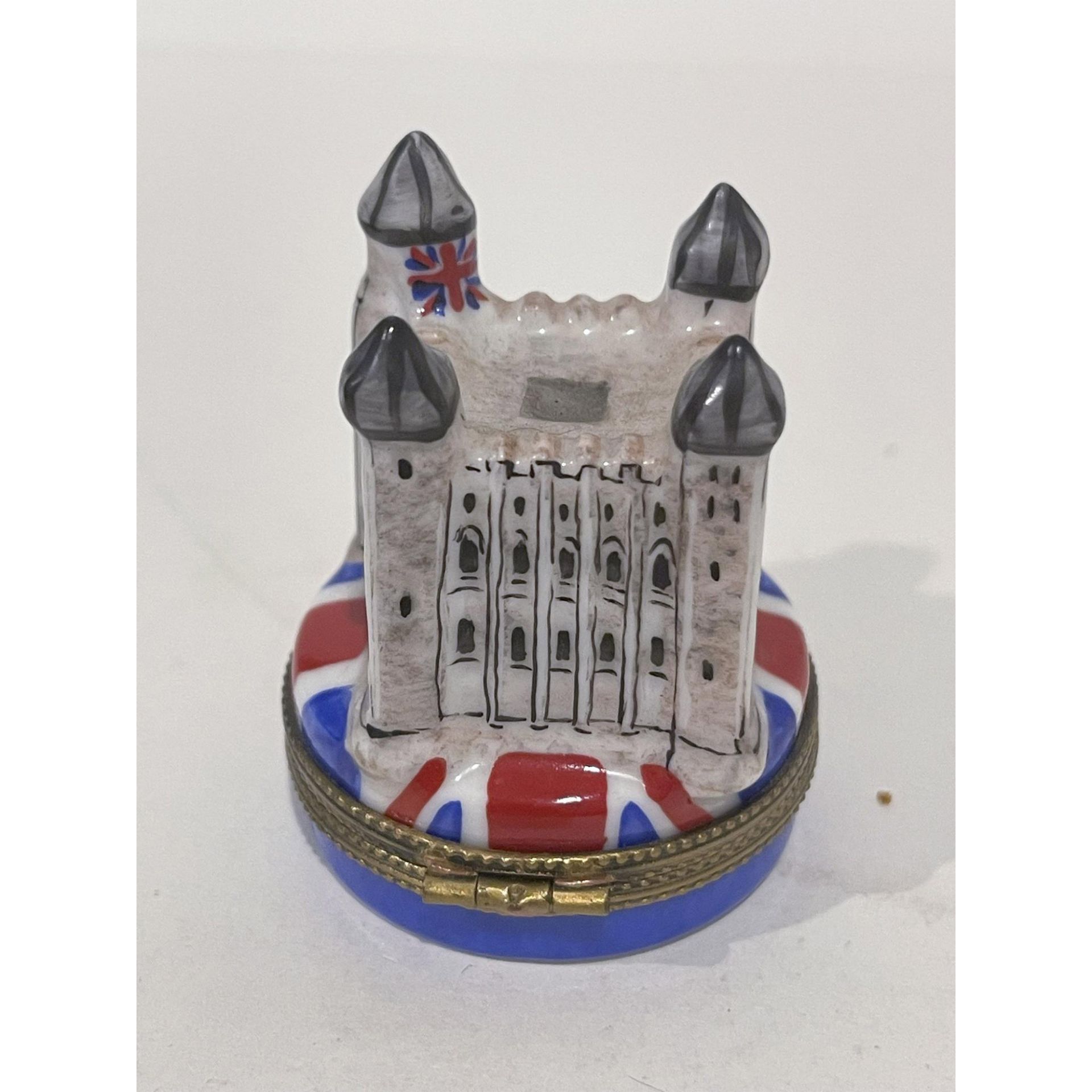 Limoges Keepsake Box, Tower of London with Union Jack Flag - Image 3 of 4