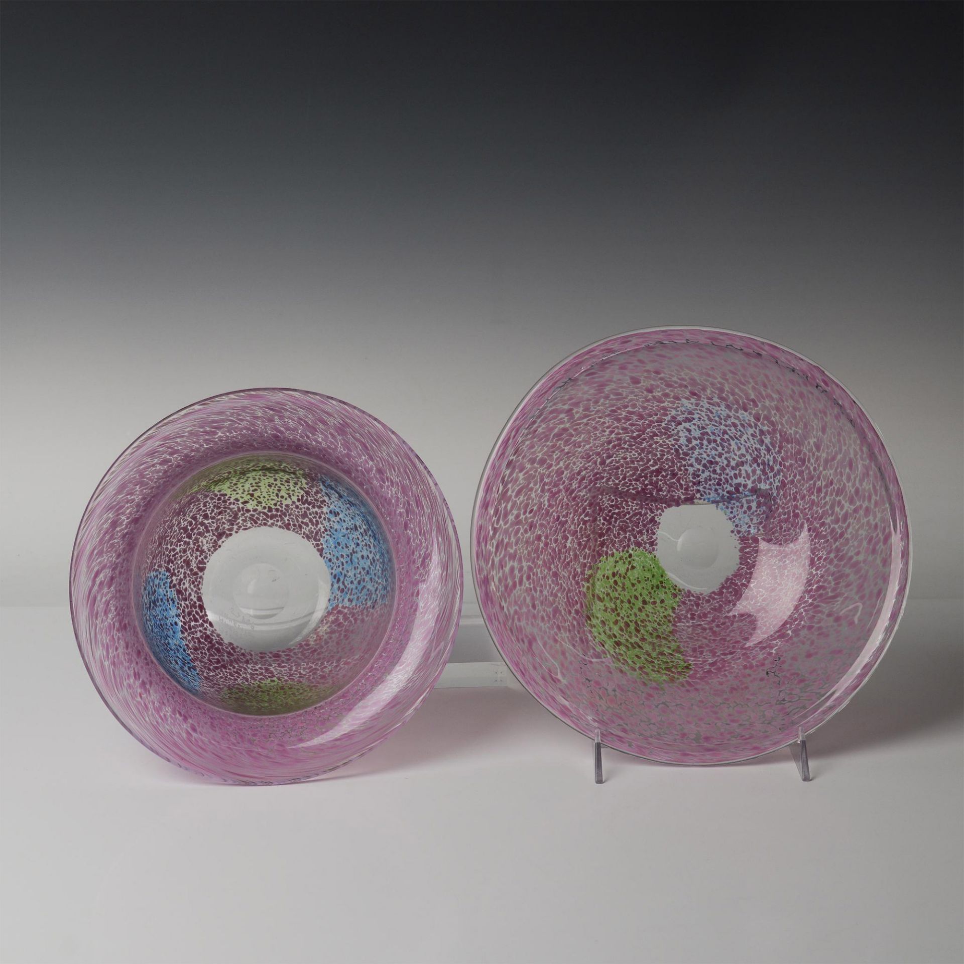 2pc Kosta Boda Bowl and Plate, Vallien Pink - Image 2 of 5