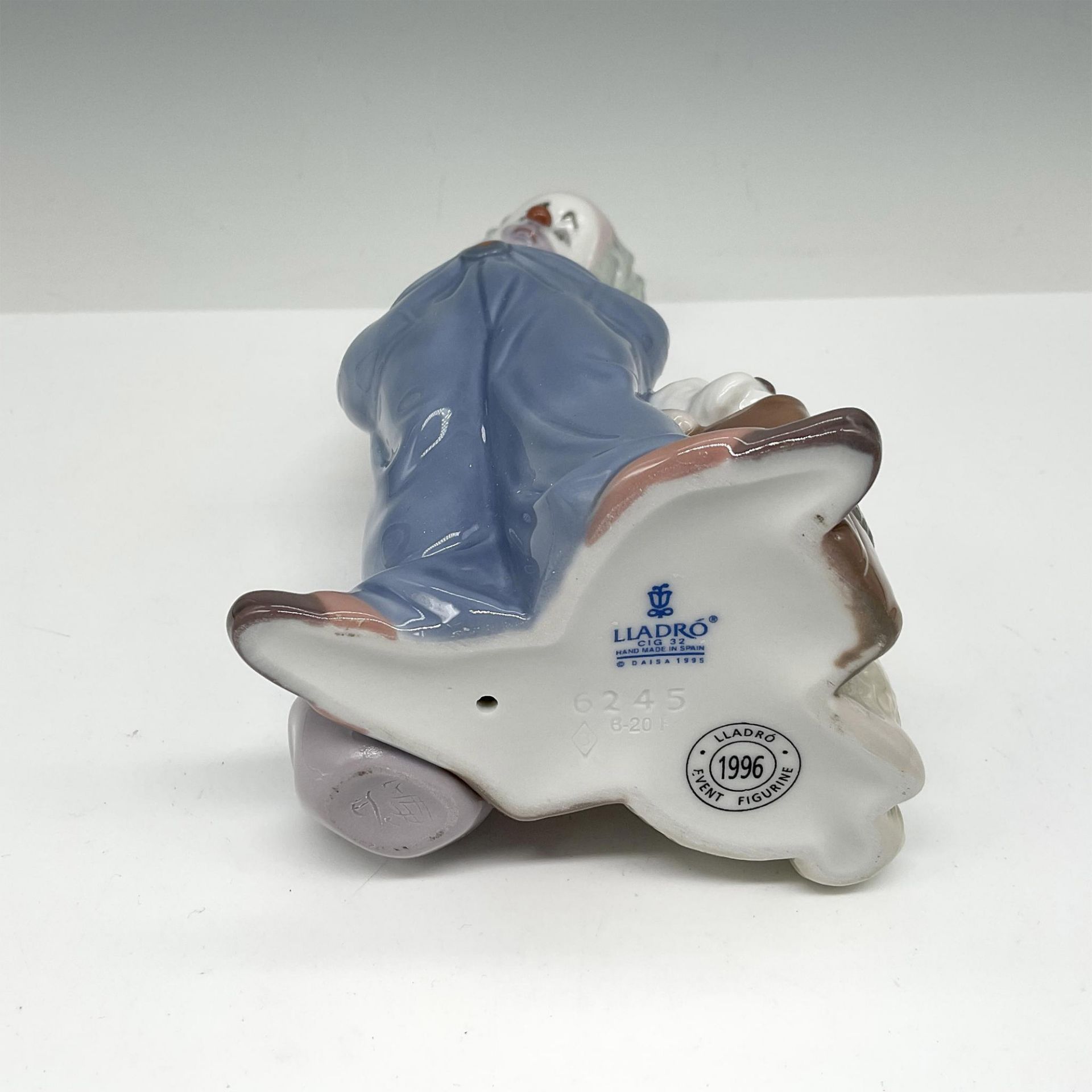 Destination Big Top 01006245 - Lladro Porcelain Figurine - Bild 3 aus 4