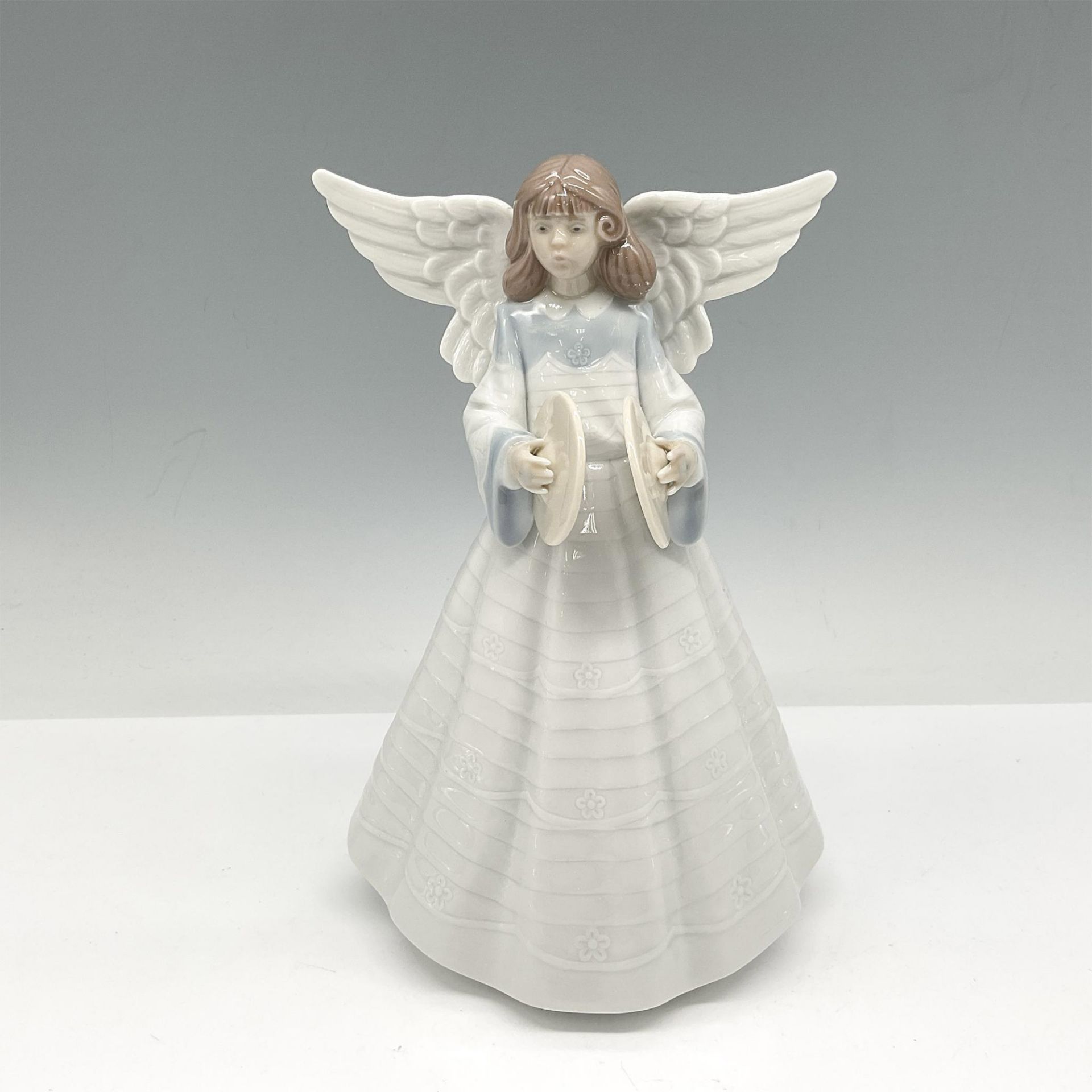 Angelic Cymbalist 01005876 - Lladro Porcelain Figurine