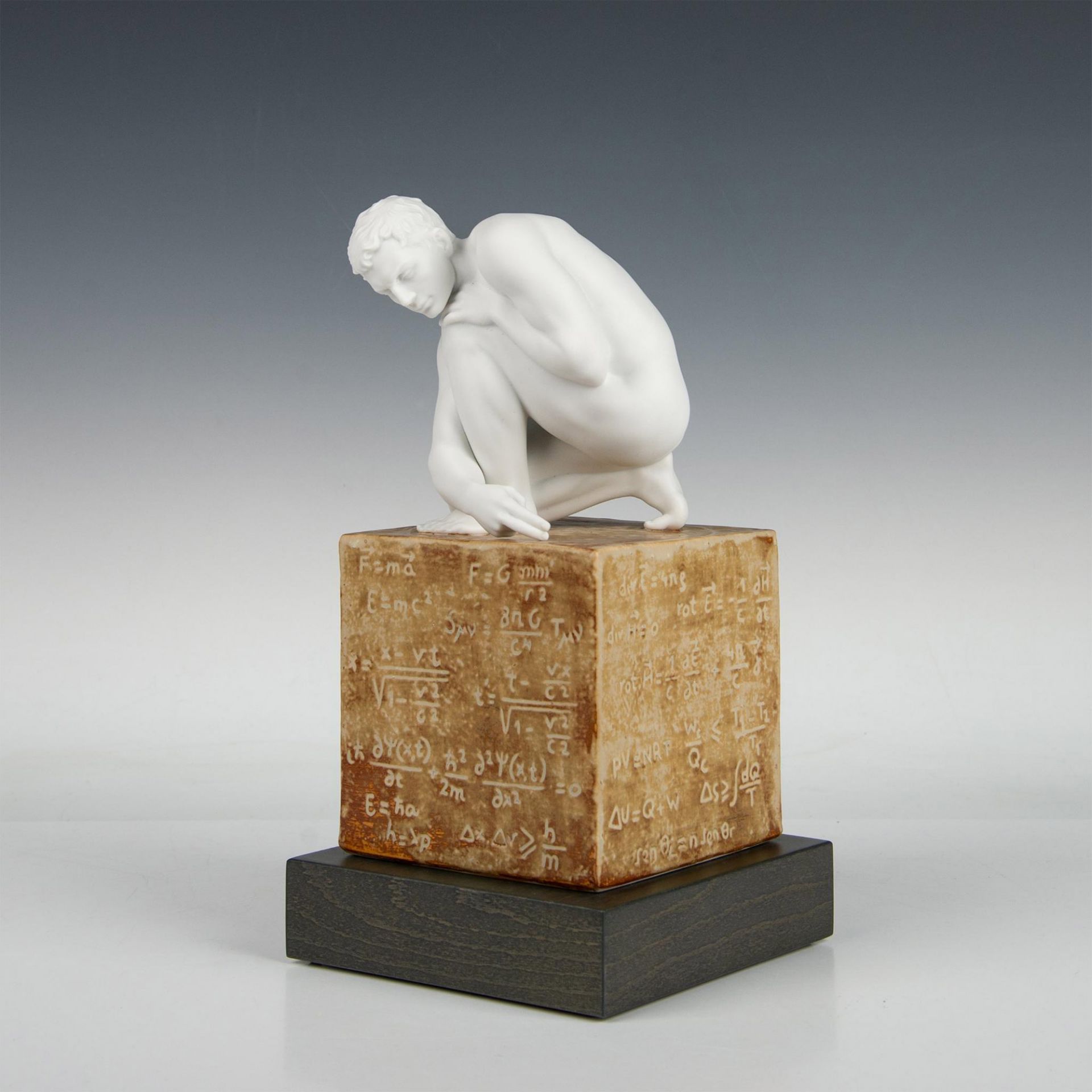 Lladro Porcelain Figure, Scientific 1018018 - Bild 2 aus 8