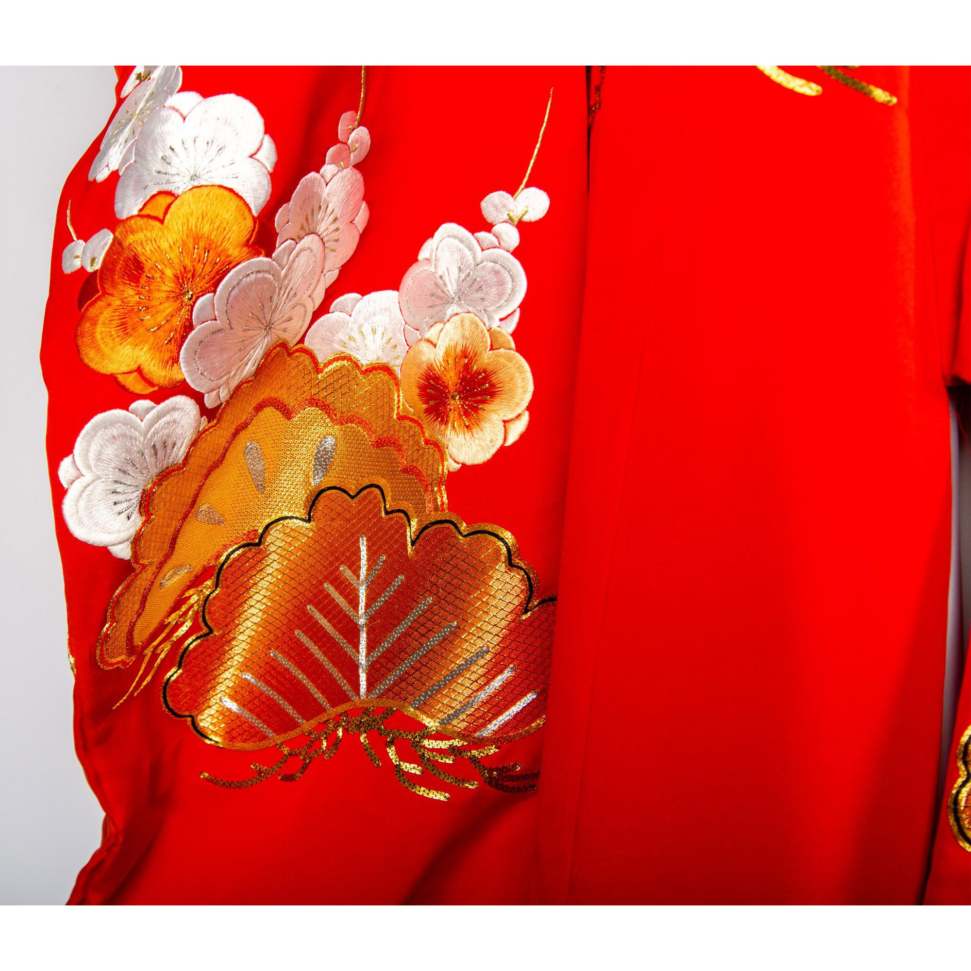 Vintage Japanese Red Kimono - Image 3 of 8