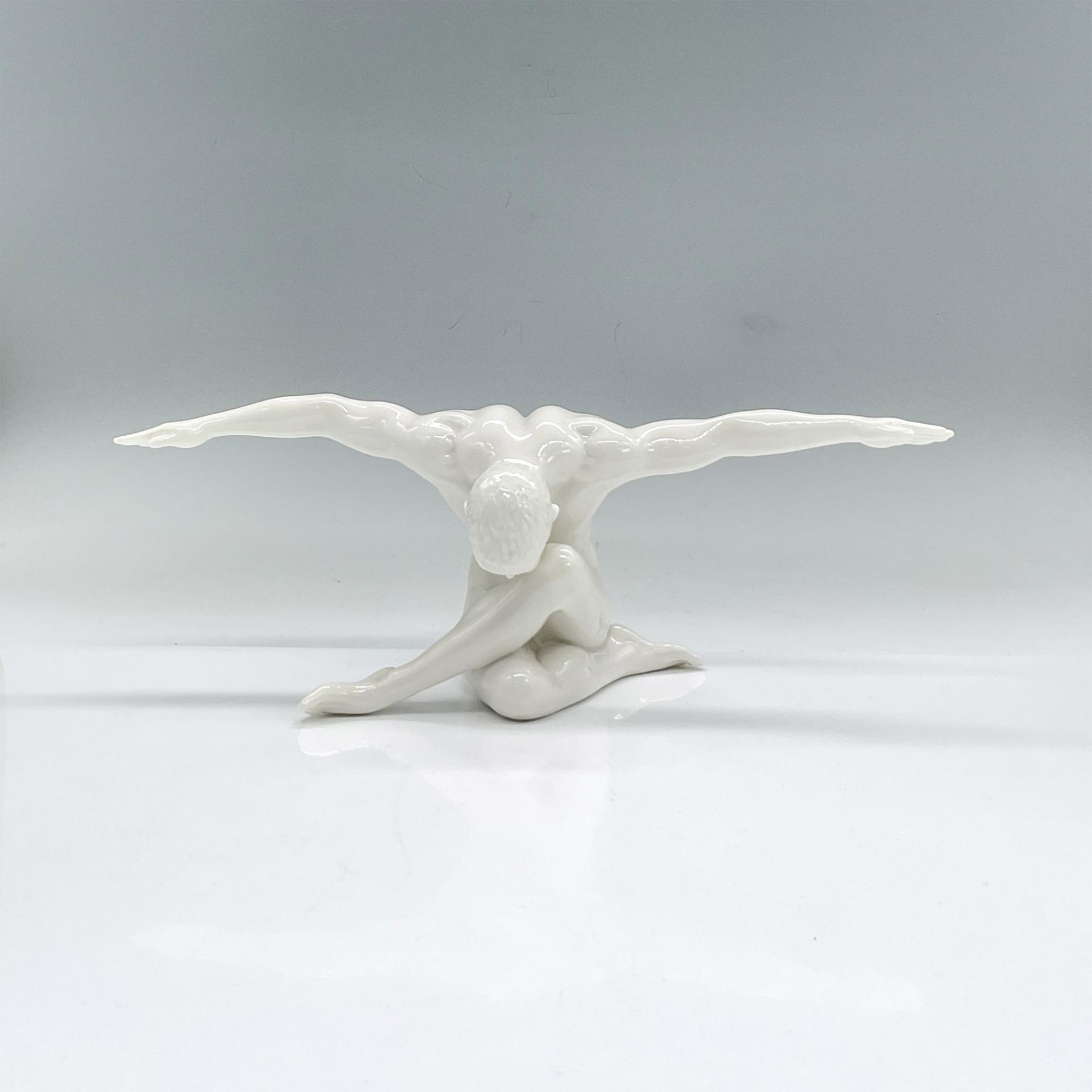 Unicorn Studios White Figure, Man In Yoga Pose