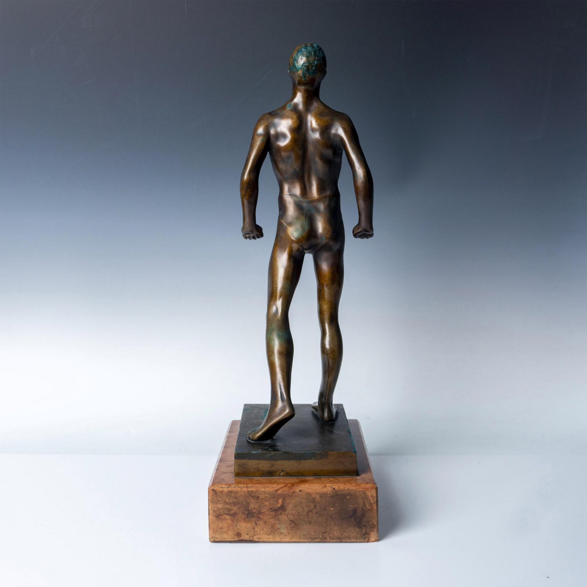 Hungarian Bronze Sculpture, Athletic Man in Swim Briefs - Bild 2 aus 4