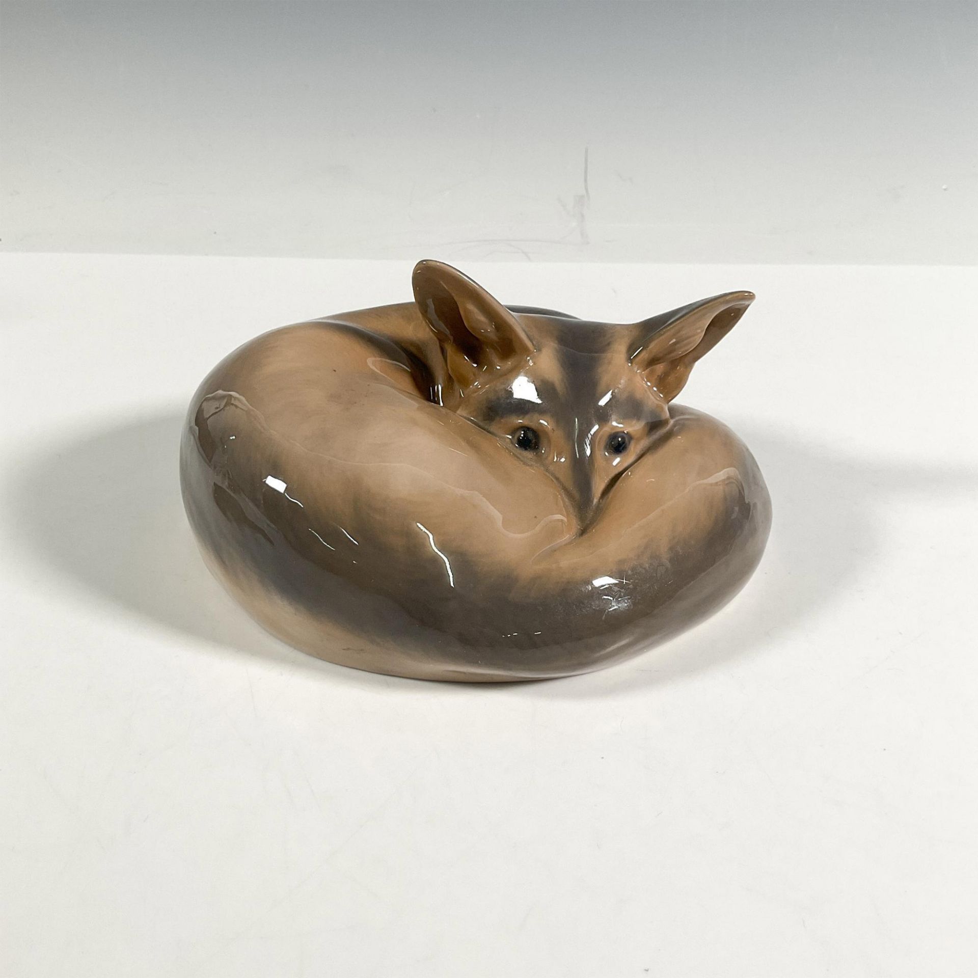 Royal Copenhagen Porcelain Figurine, Curled Fox 438