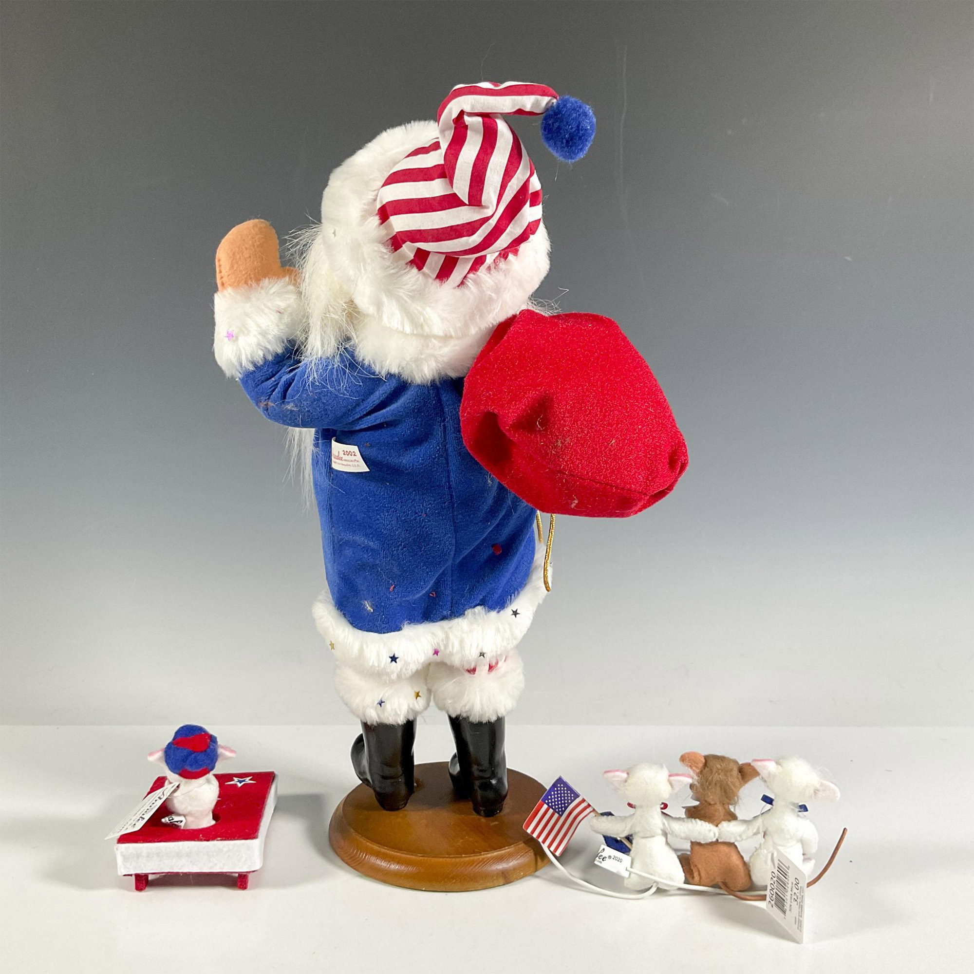 3pc Annalee Patriotic Dolls, Santa and Mice, USA - Image 2 of 2