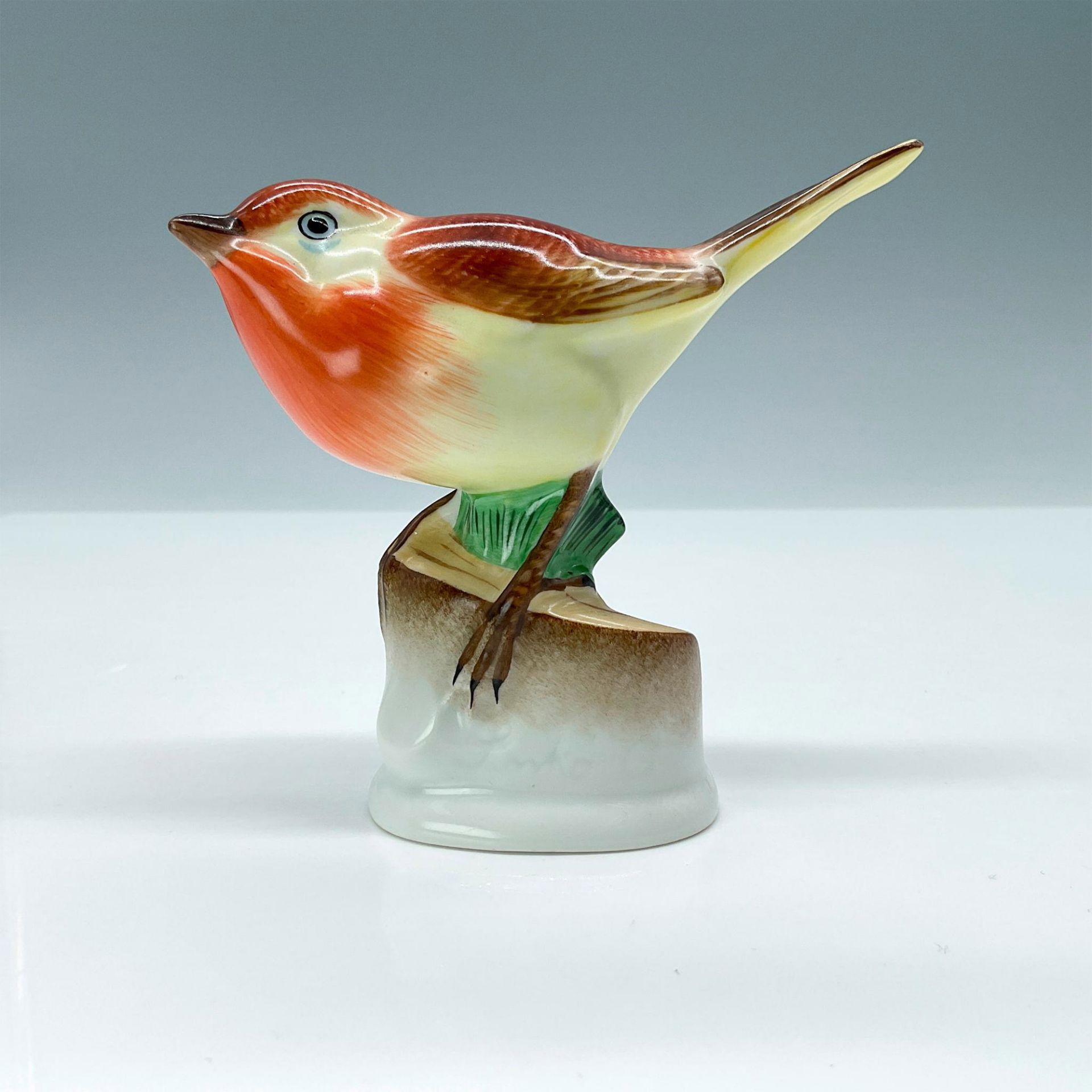 Herend Porcelain Figurine, Robin Bird