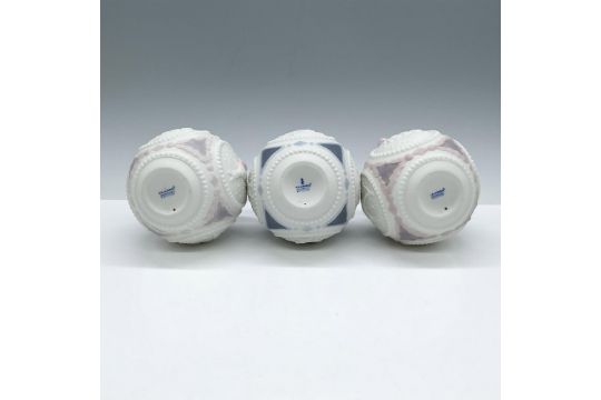 3pc Lladro Porcelain Christmas Balls 1988/1989 - Image 4 of 4