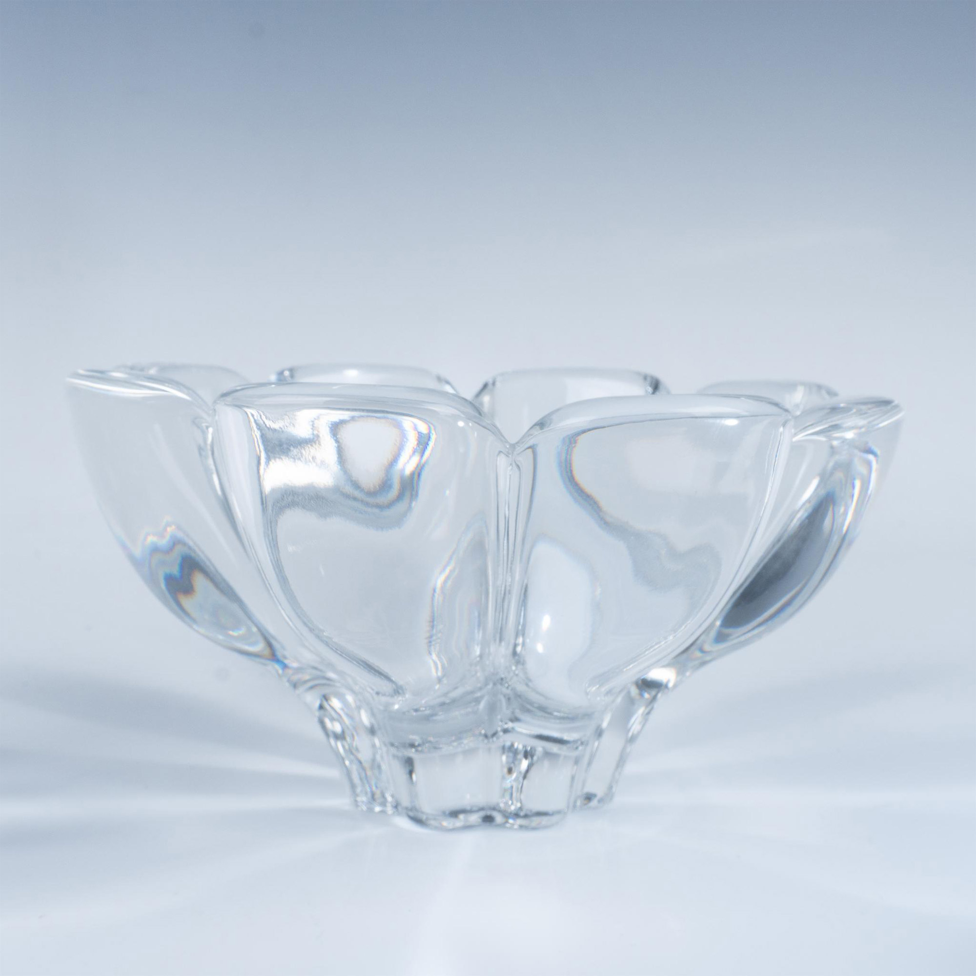 2pc Clear Crystal Flower Shaped Bowls - Image 5 of 5