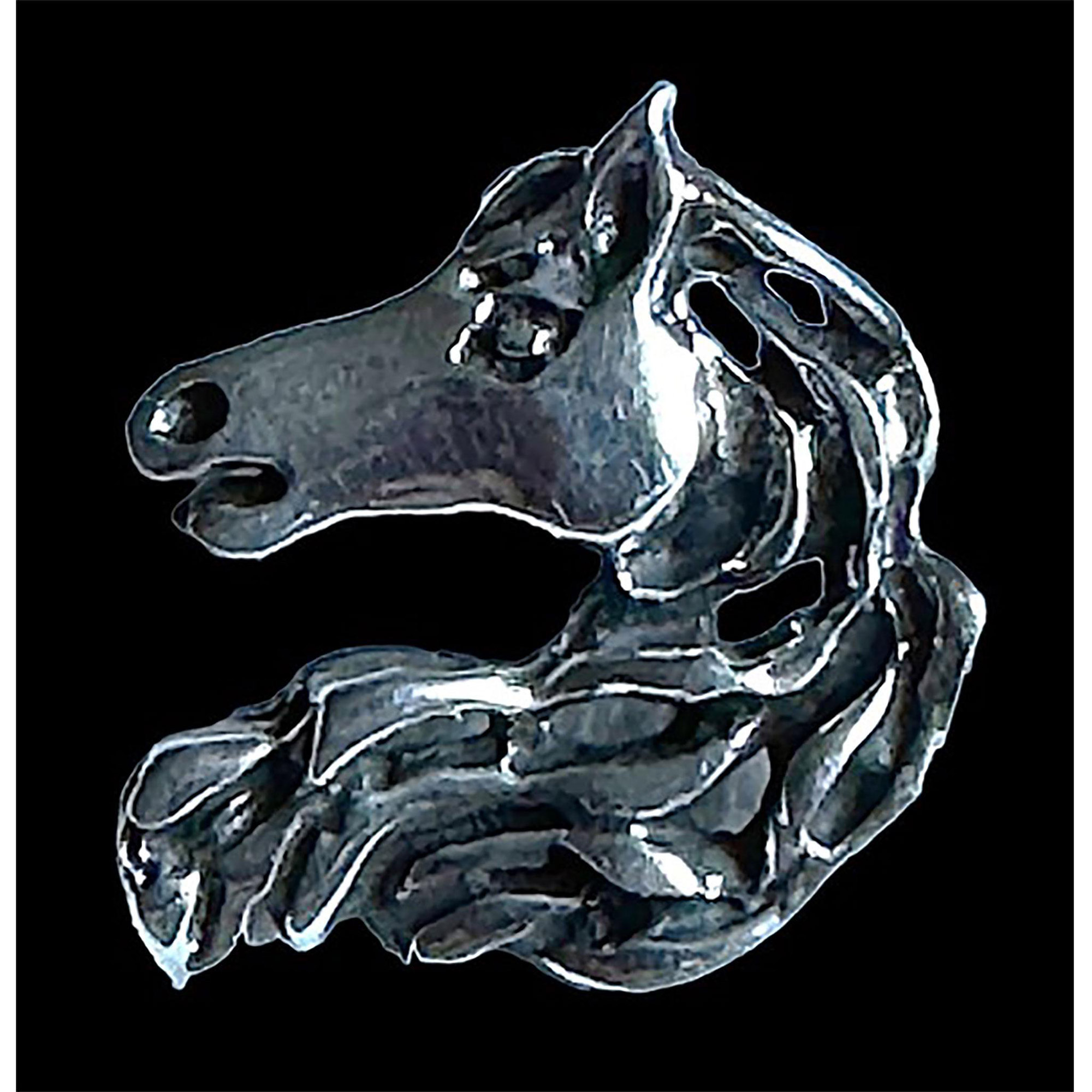 A division three realistic horse head button