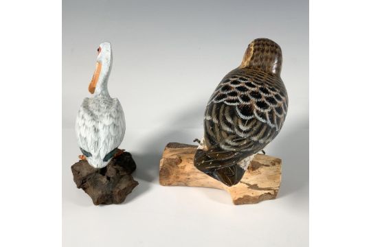 2pc Hand Carved Wooden Bird Figurines, Sandpiper and Pelican - Image 2 of 4