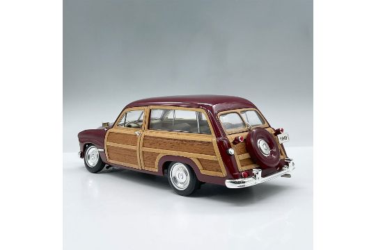 Motor City Classics Model Car, 1949 Ford Woody Wagon - Image 2 of 8