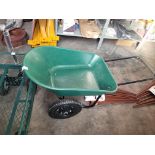 PLASTIC GARDEN WHEELBORROW (NEW)