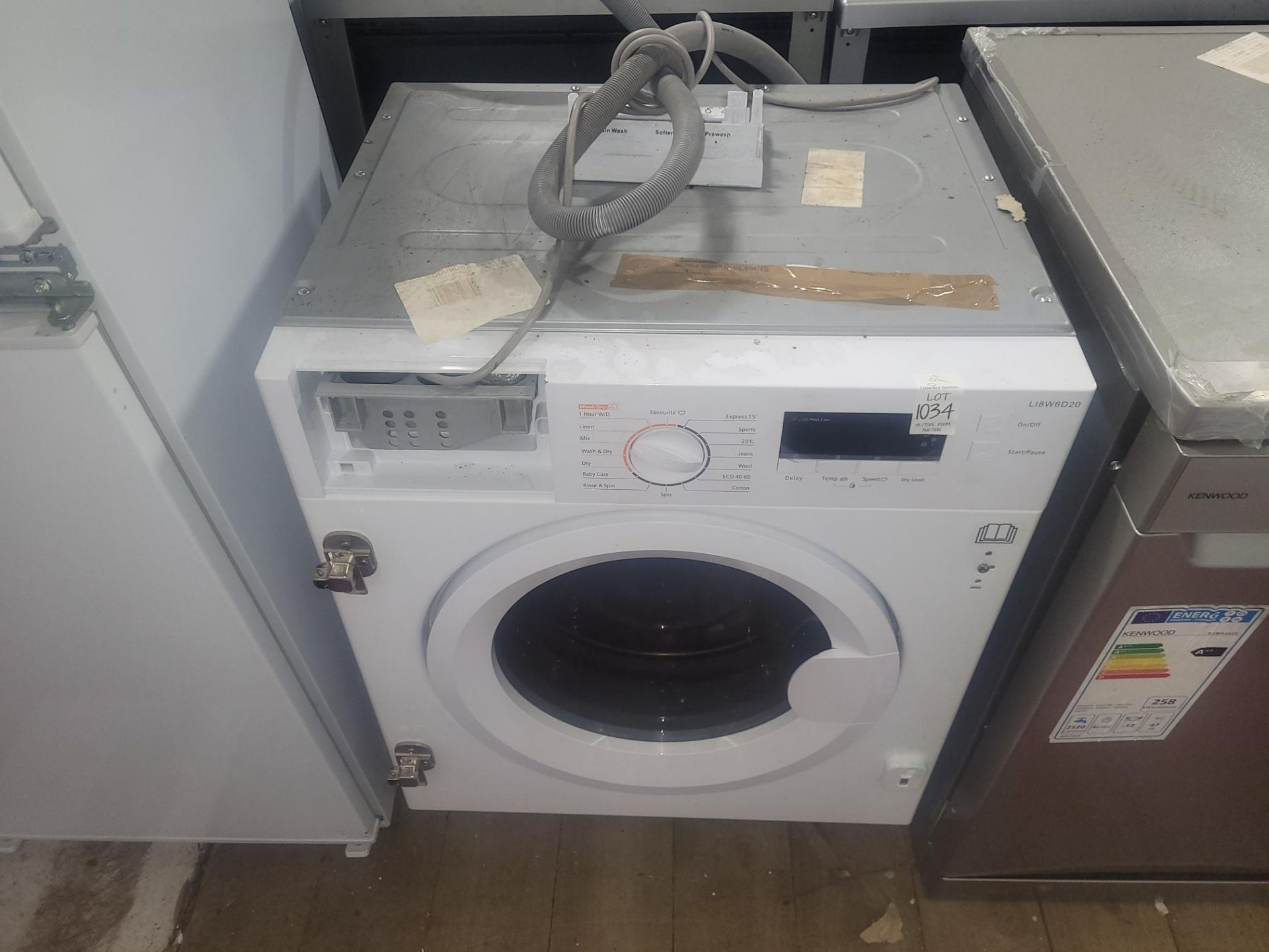 LOGIK LI8W6D20 WASHING MACHINE