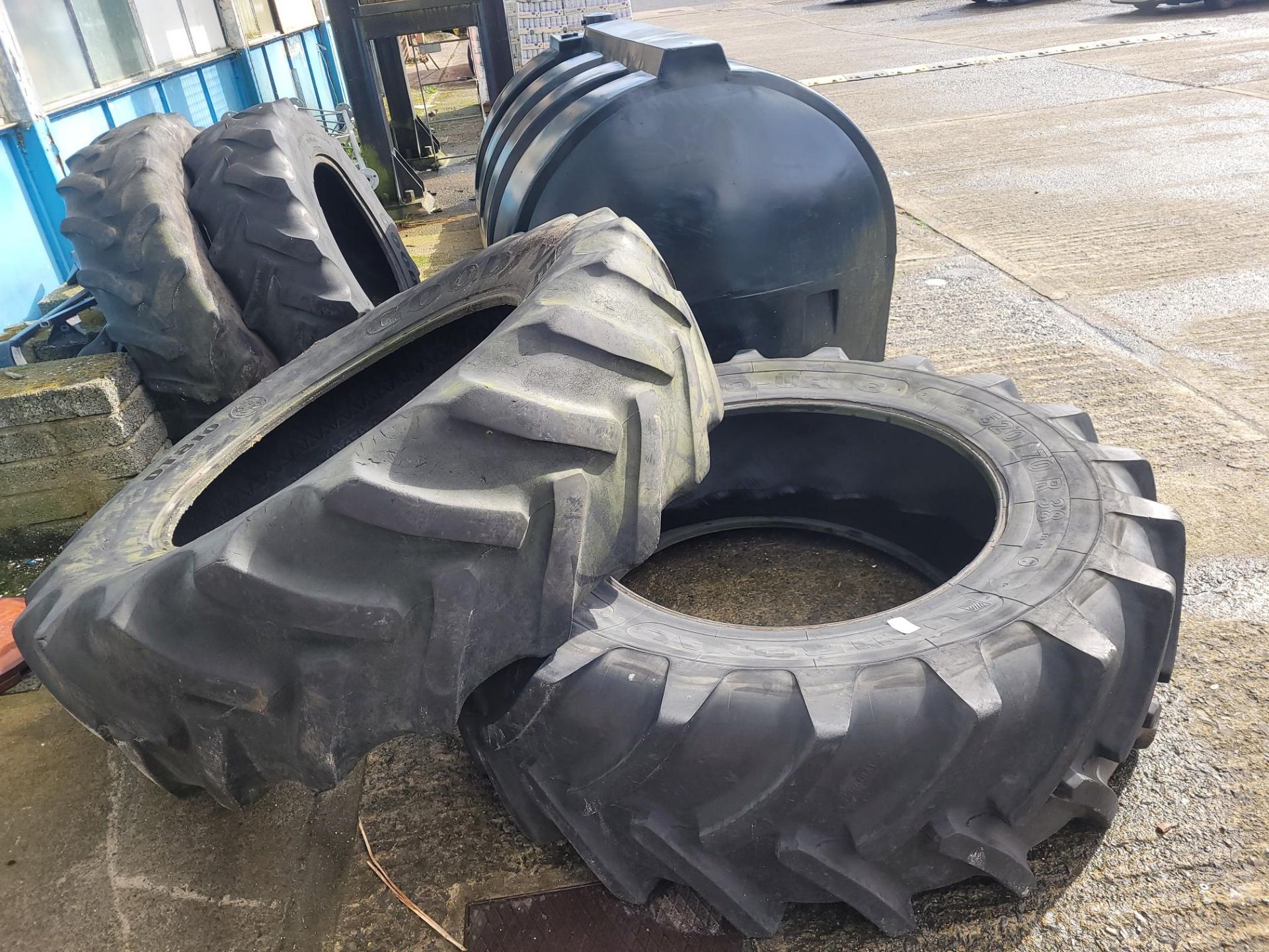 4 LARGE TRACTOR TYRES 2X 520/70R38 1X 14.9R28 1 X 380/85R28