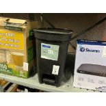 10L COMPACT TRASH BIN (NEW)