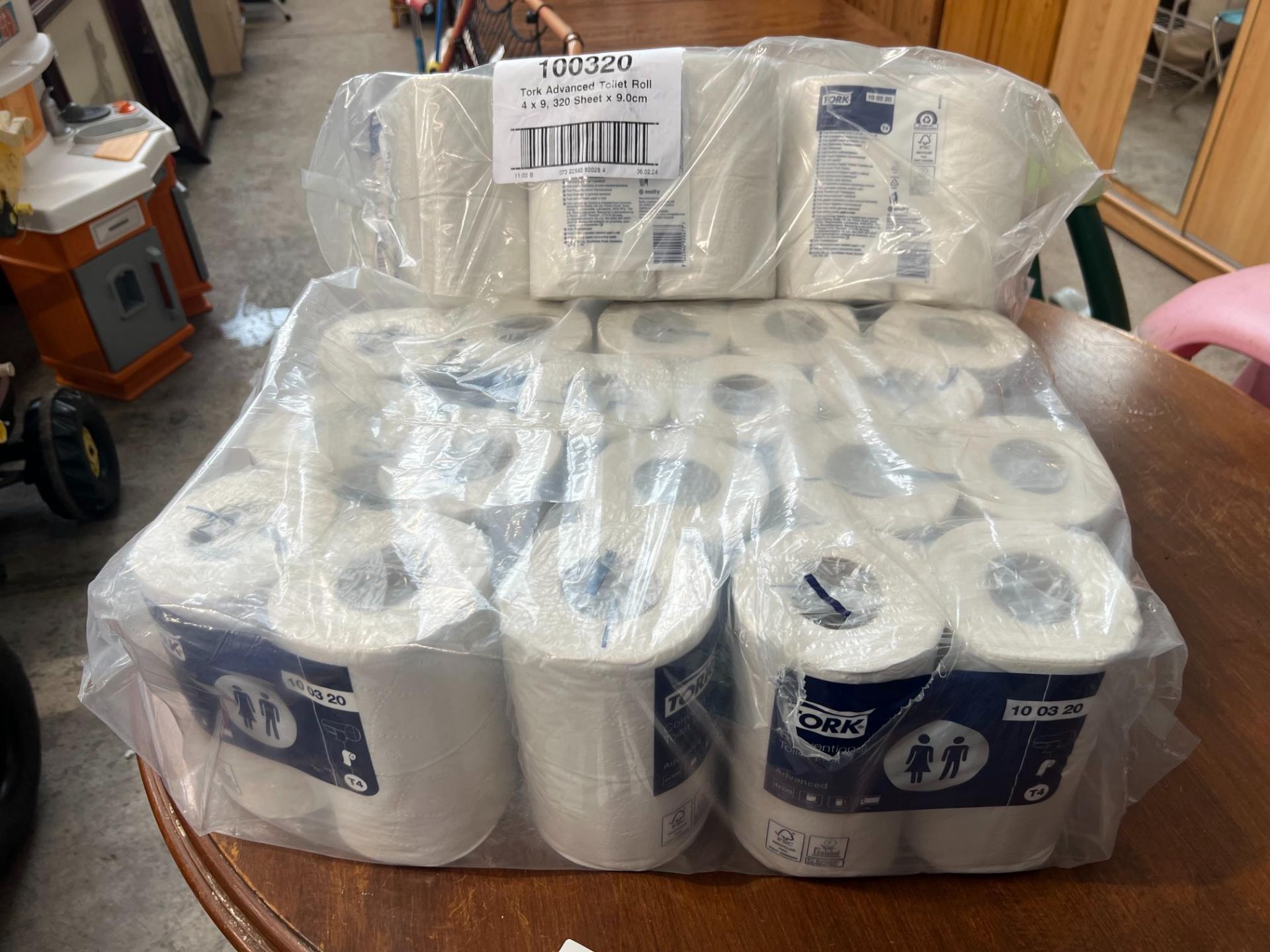 9X 4 PACKS OF TORK ADVANCED TOILET ROLLS (NEW)