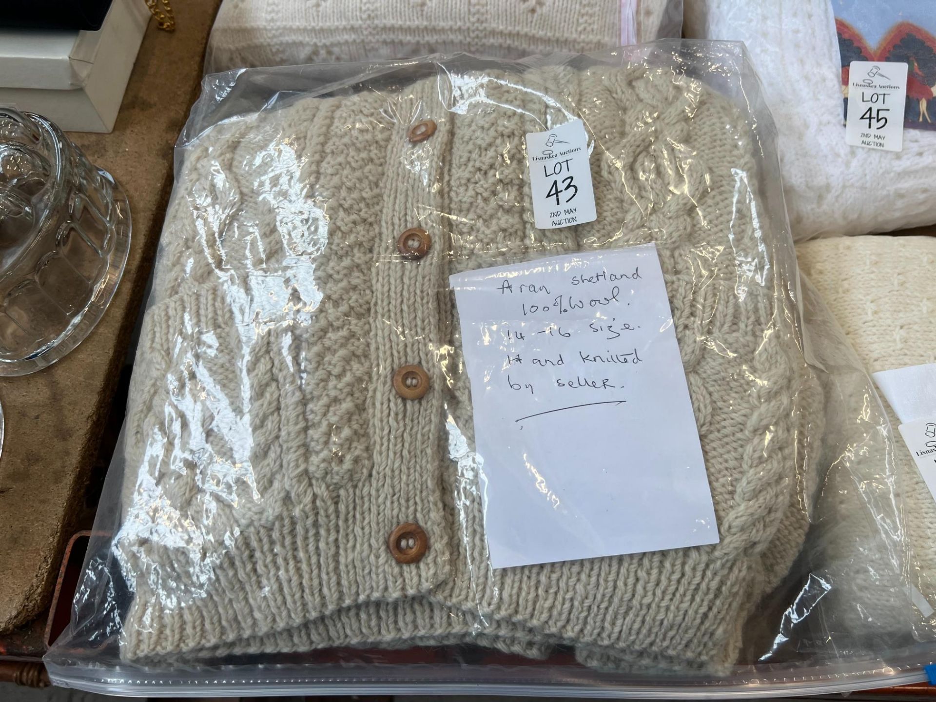 100% ARAN SHETLAND WOOL HAND KNITTED CARDIGAN (SIZE 14-16)