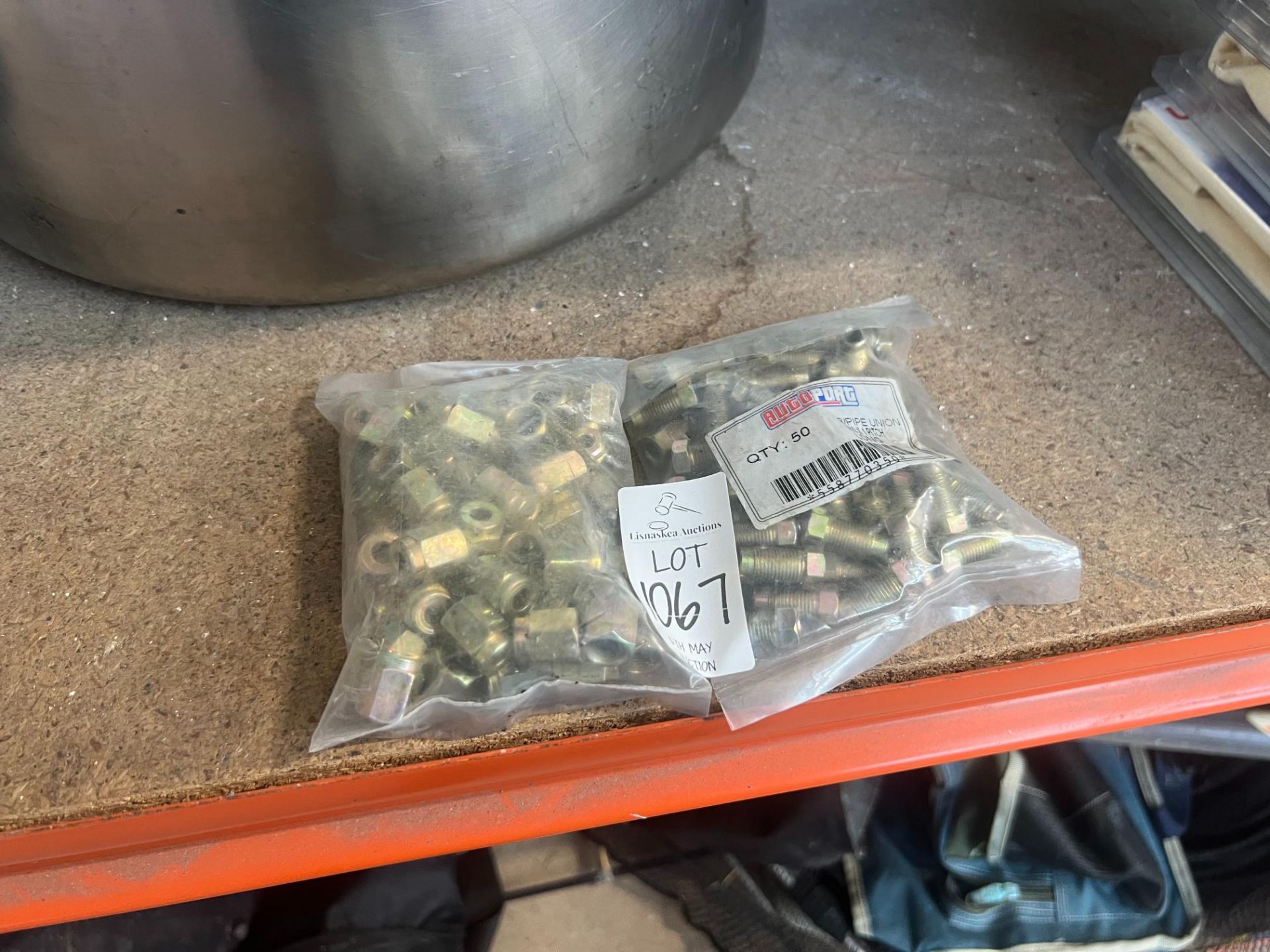 2 BAGS OF BRAKE PIPE FITTINGS ( NEW)