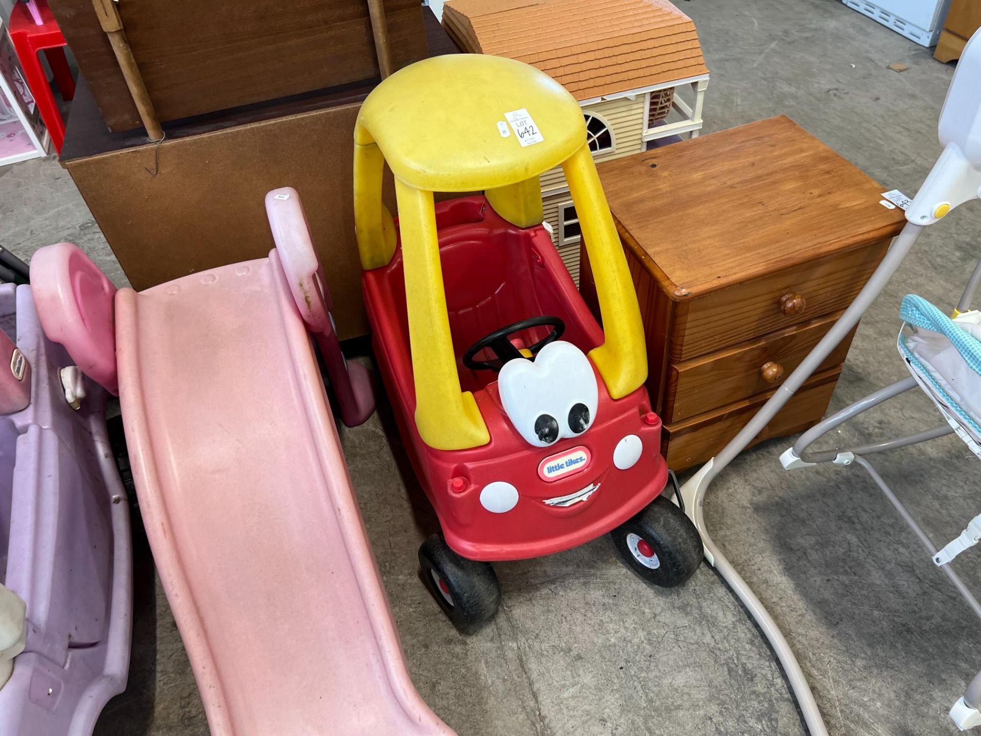 LITTLE TIKES BUBBLE CAR