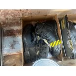 PAIR OF SAFETY JOGGER SAFETY BOOTS SIZE 45