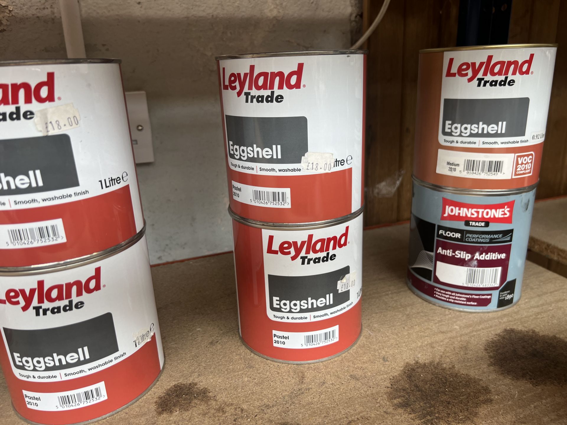 2X TINS OF LEYLAND TRADE EGGSHELL PASTEL 2010 PAINT (1L TINS)