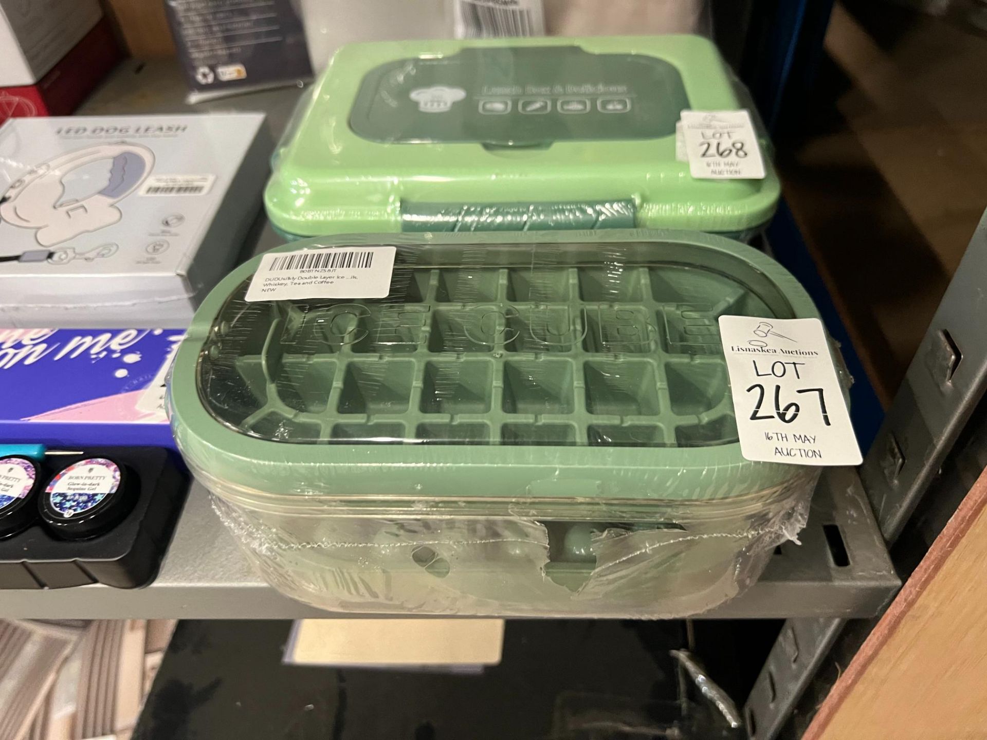 GREEN TIERED ICE CUBE TRAY (NEW)