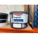 10L OF LEYLAND TRADE TRUGUARD WHITE SMOOTH MASONRY PAINT