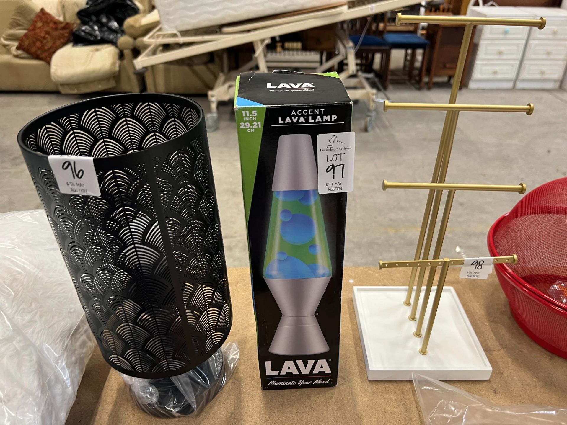 ACCENT 11.5" LAVA LAMP