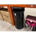 BLACK PRESS TOP BIN