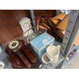 3X ASSORTED COLLECTABLE PIECES INC CLOCK