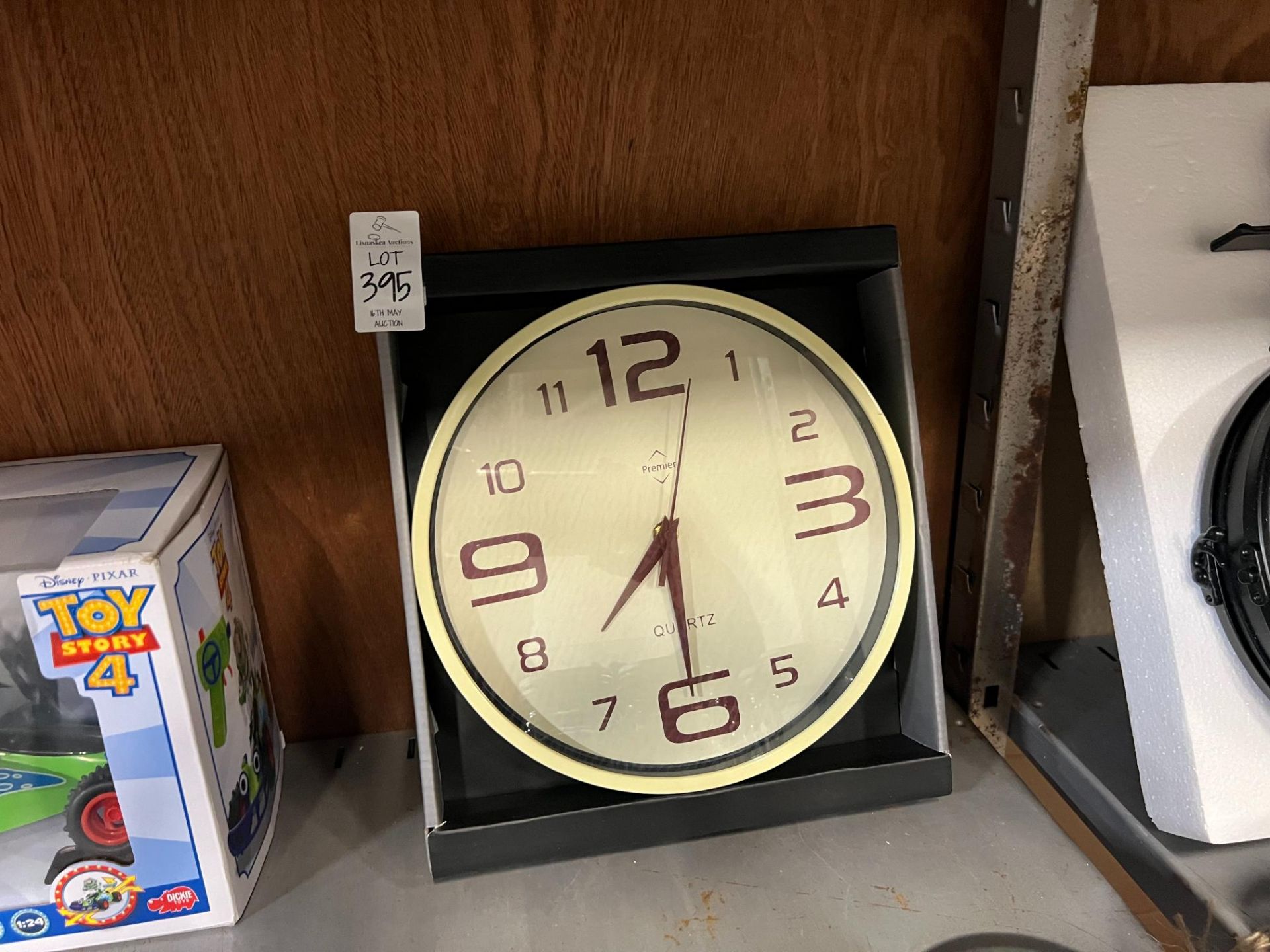 PREMIER RETRO STYLE WALL CLOCK (NEW)