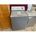 WHIRLPOOL HEAVY DUTY ACCUWASH WASHING MACHINE