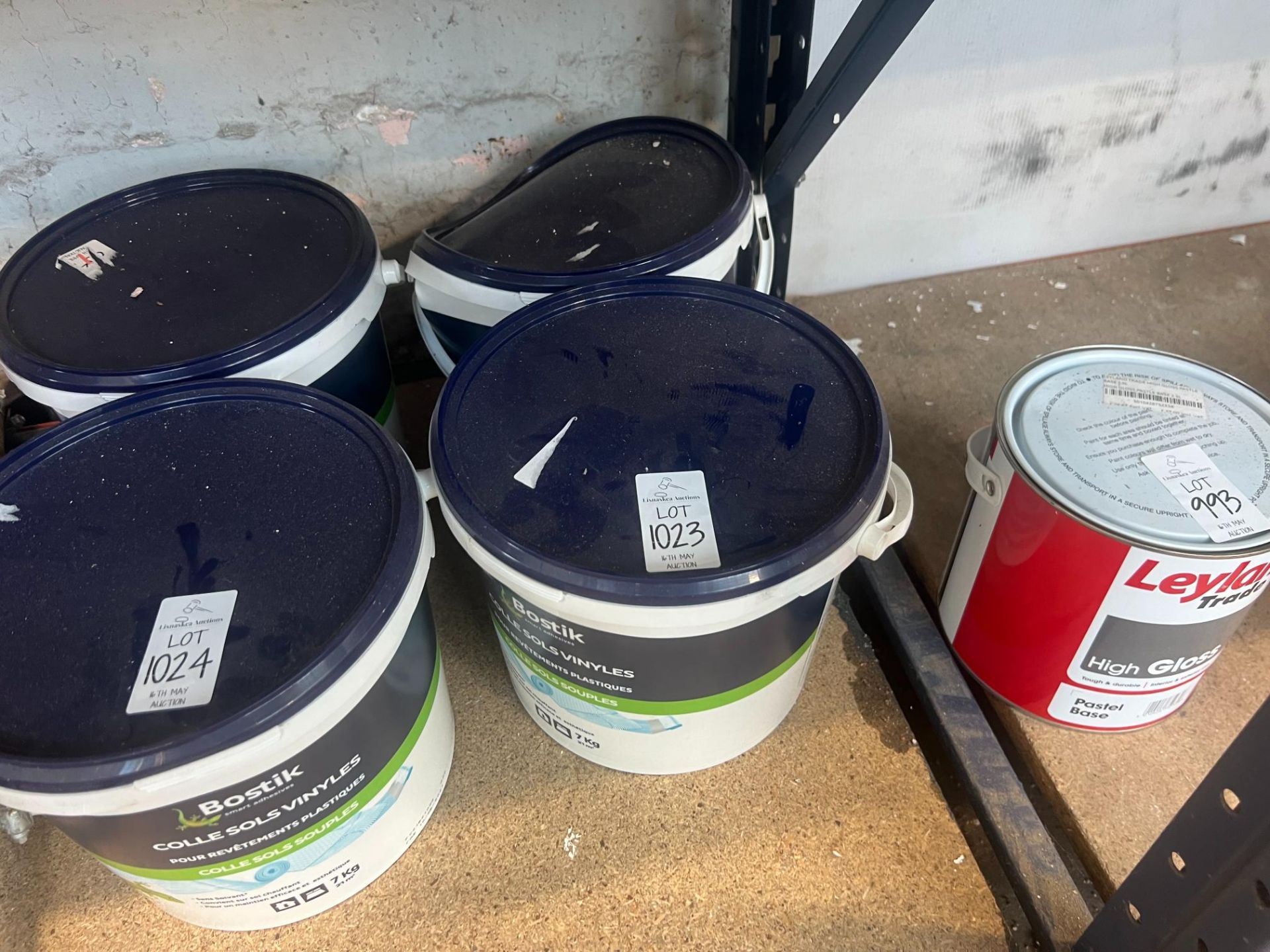 2 7KG TUBS OF BOSTICK ADHESIVE