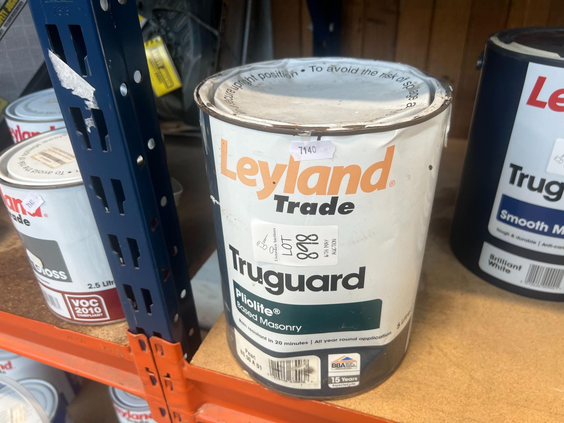 5L OF LEYLAND TRADE TRUGUARD PILOTE BASED PEARL MASONRY PAINT