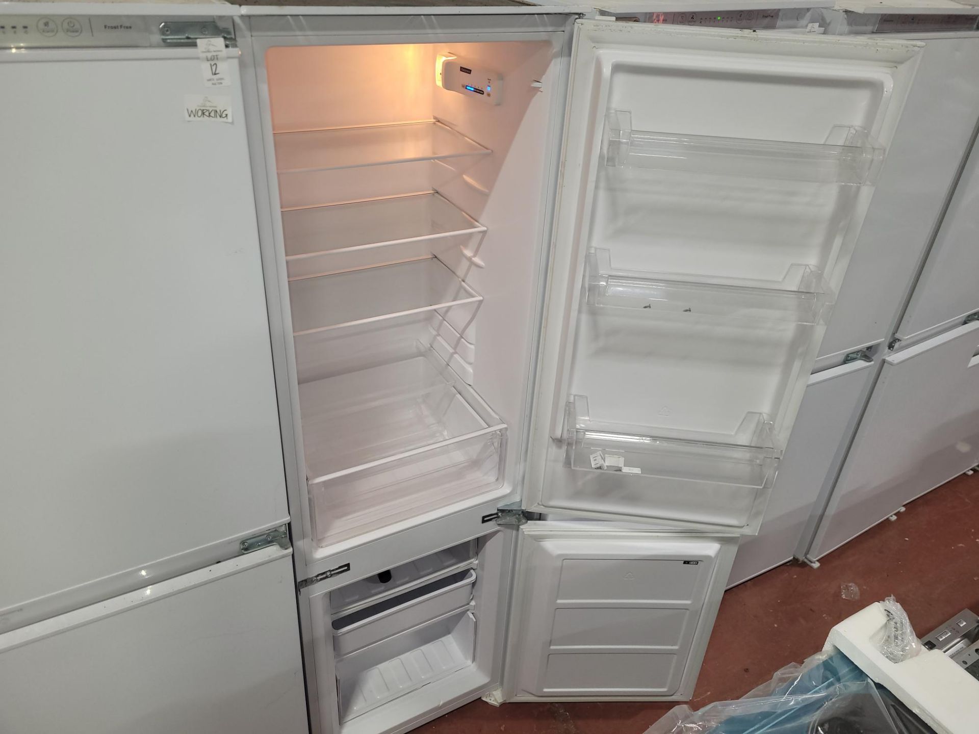 ESSENTIALS WHITE REFRIGERATOR CIFF7018 (WORKING)