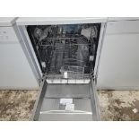 ESSENTIALS CDW60W20 FREESTANDING DISHWASHER