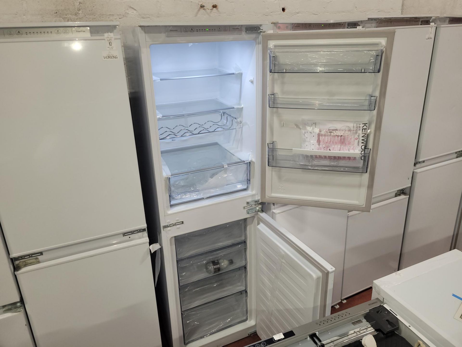 KENWOOD WHITE FREESTANDING REFRIGERATOR KIFF5020 (WORKING)