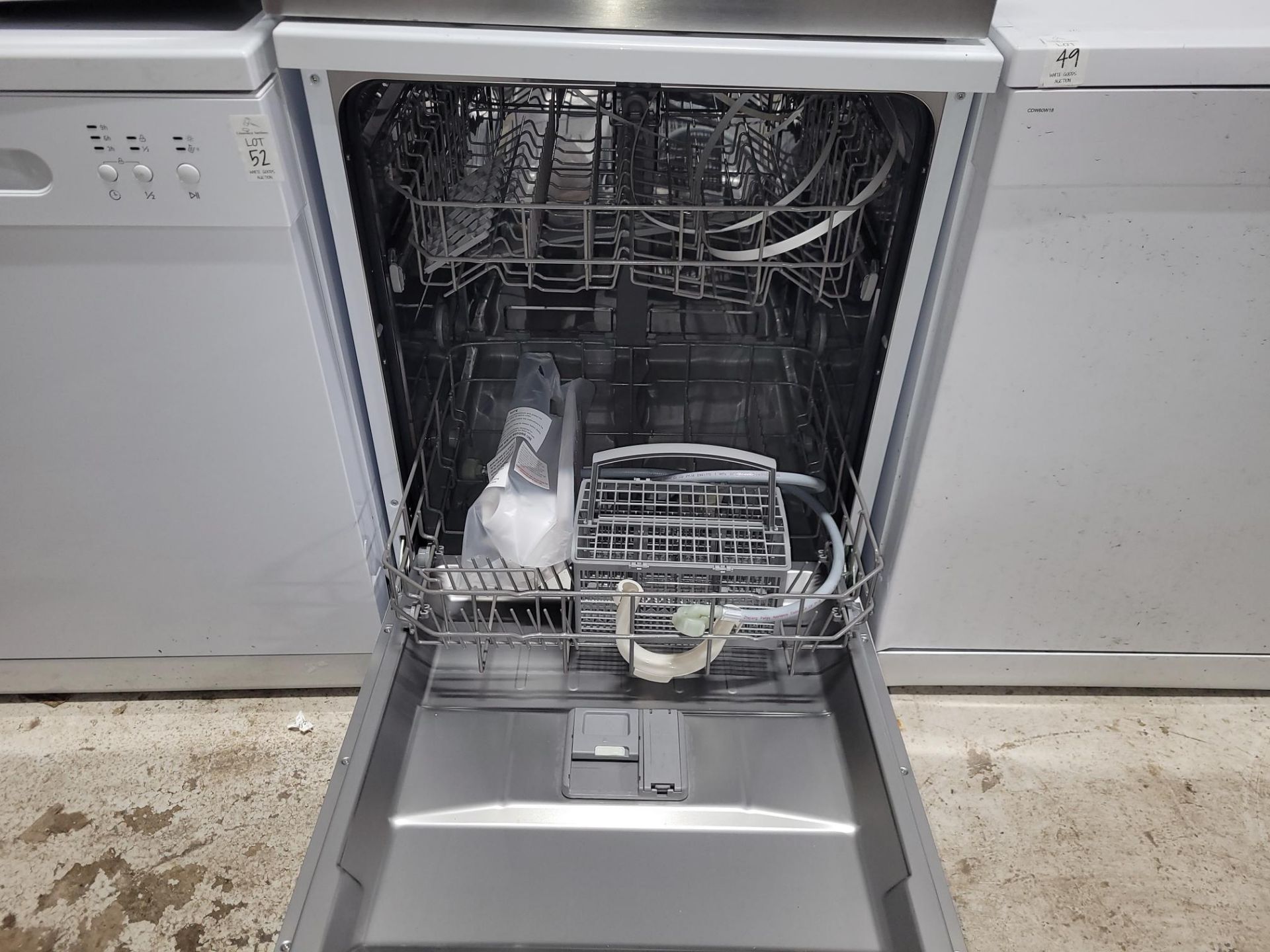 ESSENTIALS CDW60W20 FREESTANDING DISHWASHER