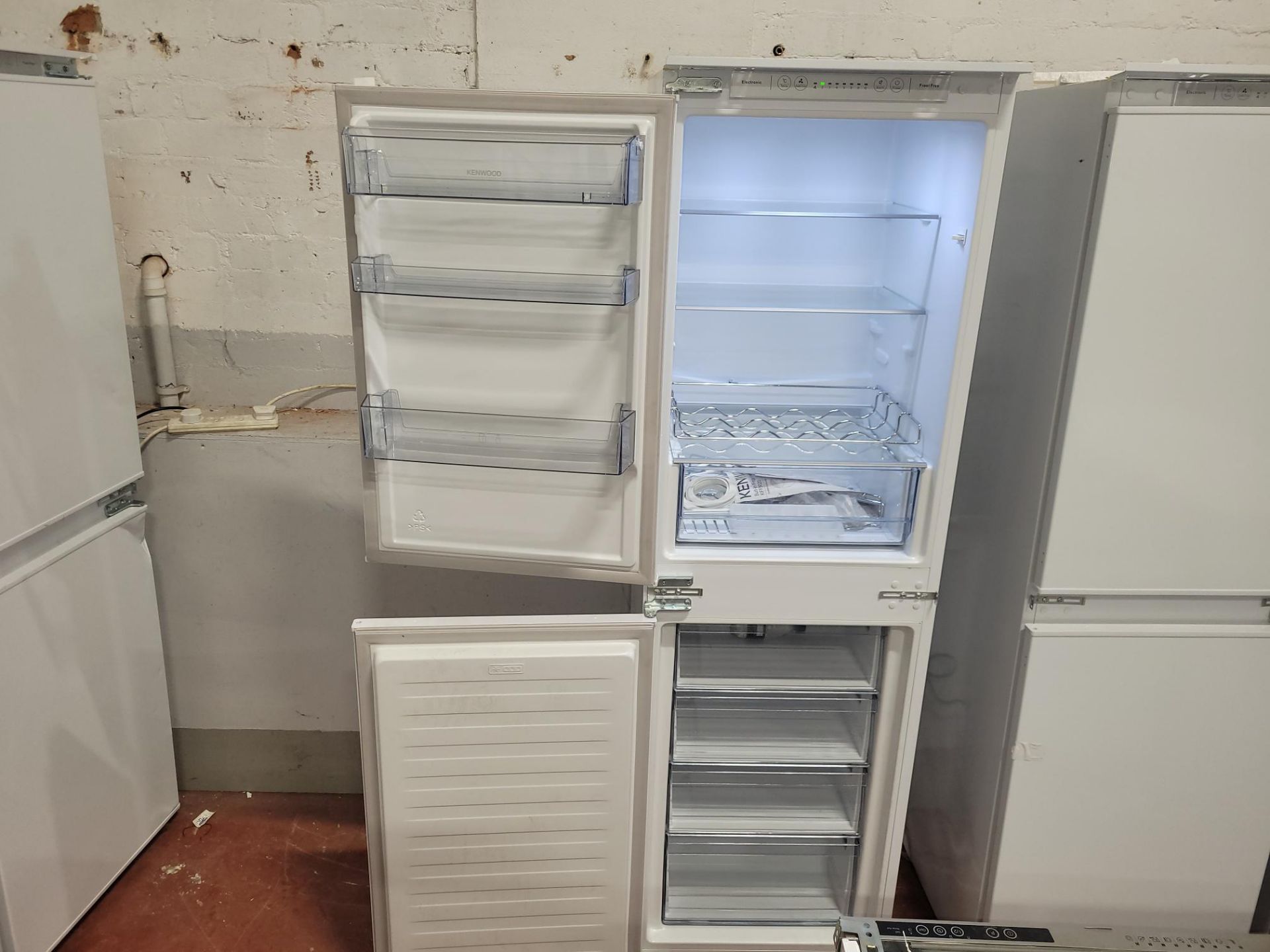 KENWOOD WHITE FREESTANDING REFRIGERATOR KIFF5020