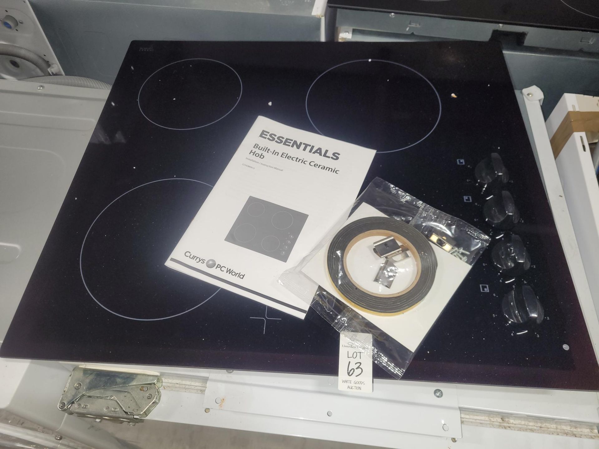 ESSENTIALS CCHOBKN13 BUILT-IN ELECTRIC CERAMIC HOB - Image 2 of 2