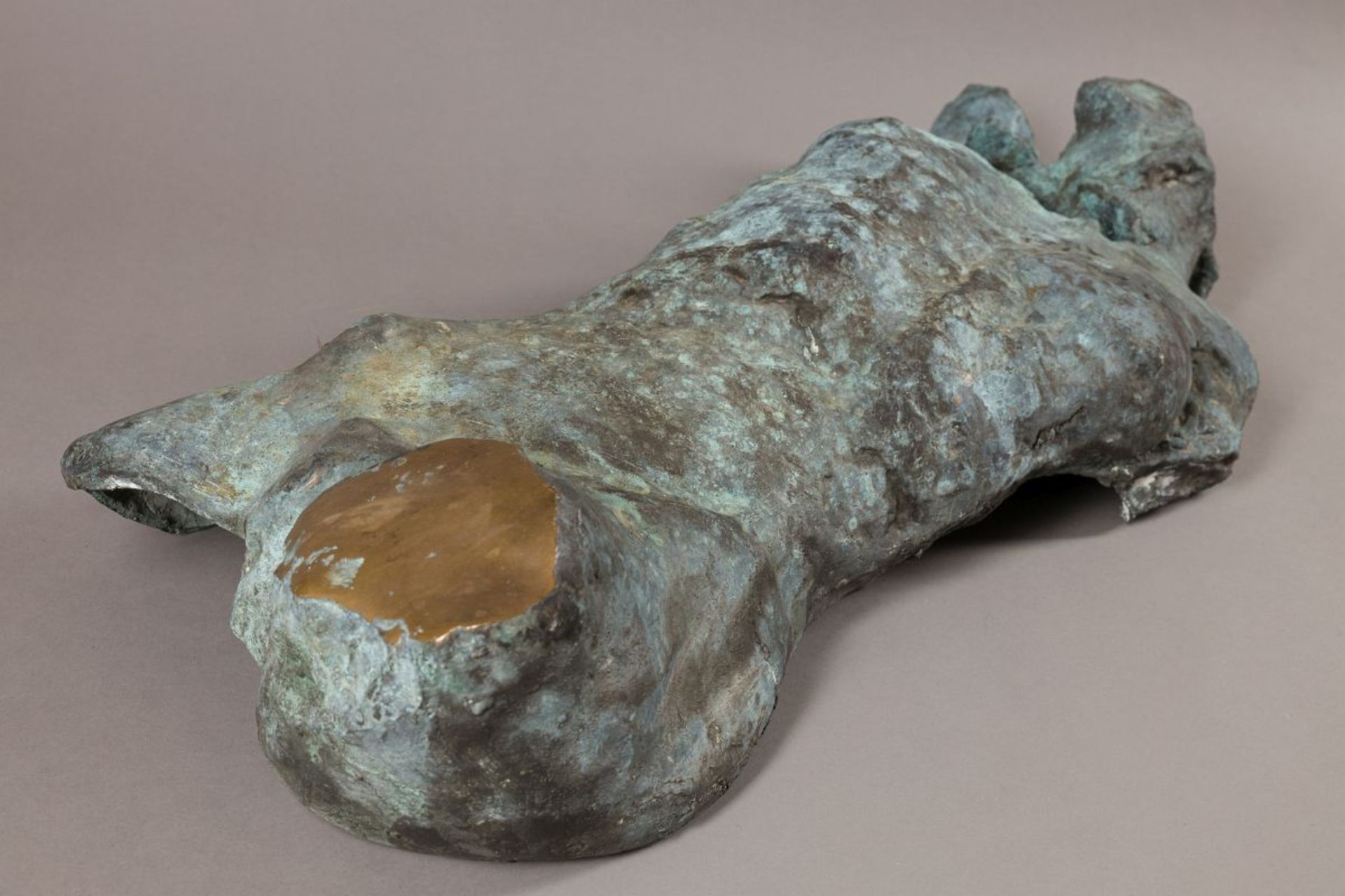 Blaickner, Theo(*1949)Female Torso, 1989bronzemonogrammed and datedH: 7,1 in / W: 34,3 in / D: 14, - Image 15 of 16