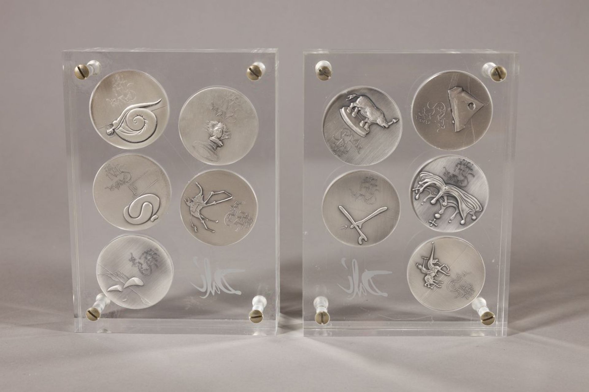 Dalí, Salvador(1904 - 1989)Ten Commandments, 1975each 5 silvermedals in acrylic glasseach - Image 2 of 14